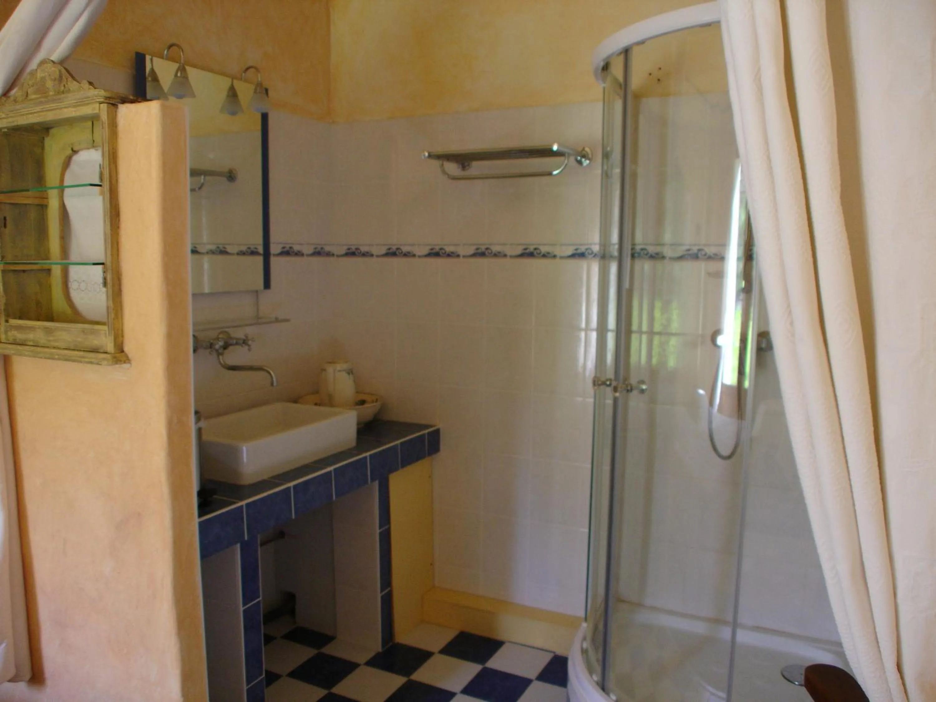 Bathroom in Domaine De La Grange Neuve