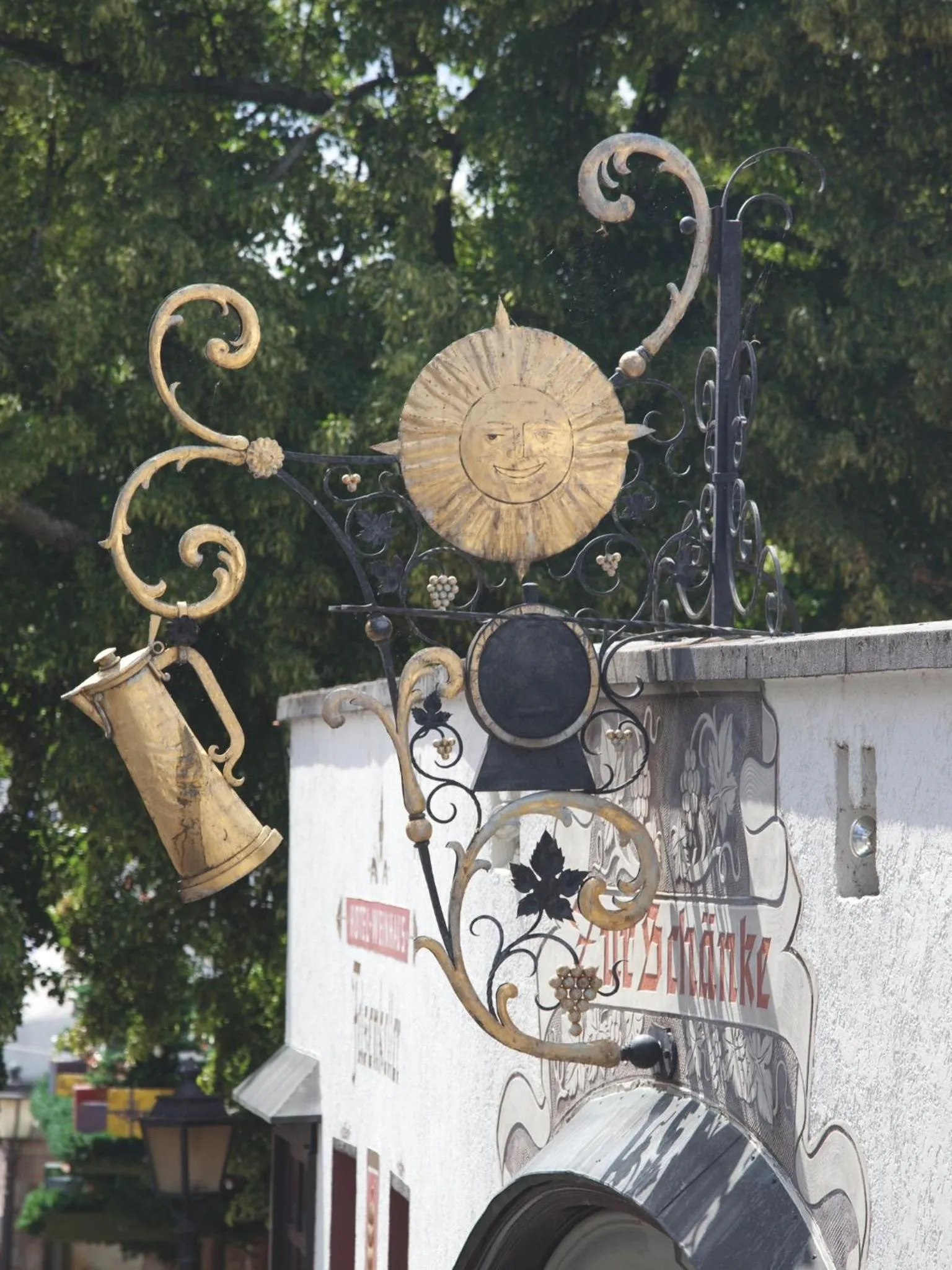 Decorative detail in Hotel Felsenkeller