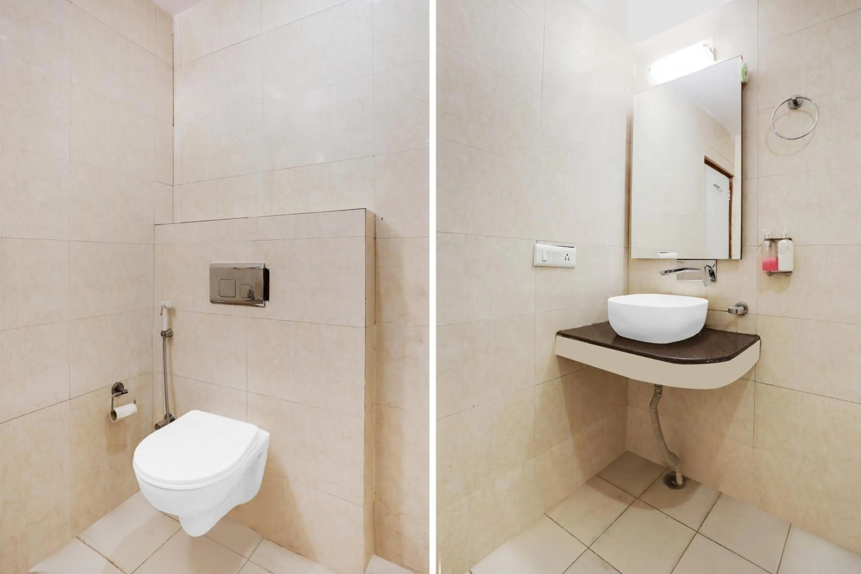 Bathroom in Collection O Mall Road Near St. Georges College