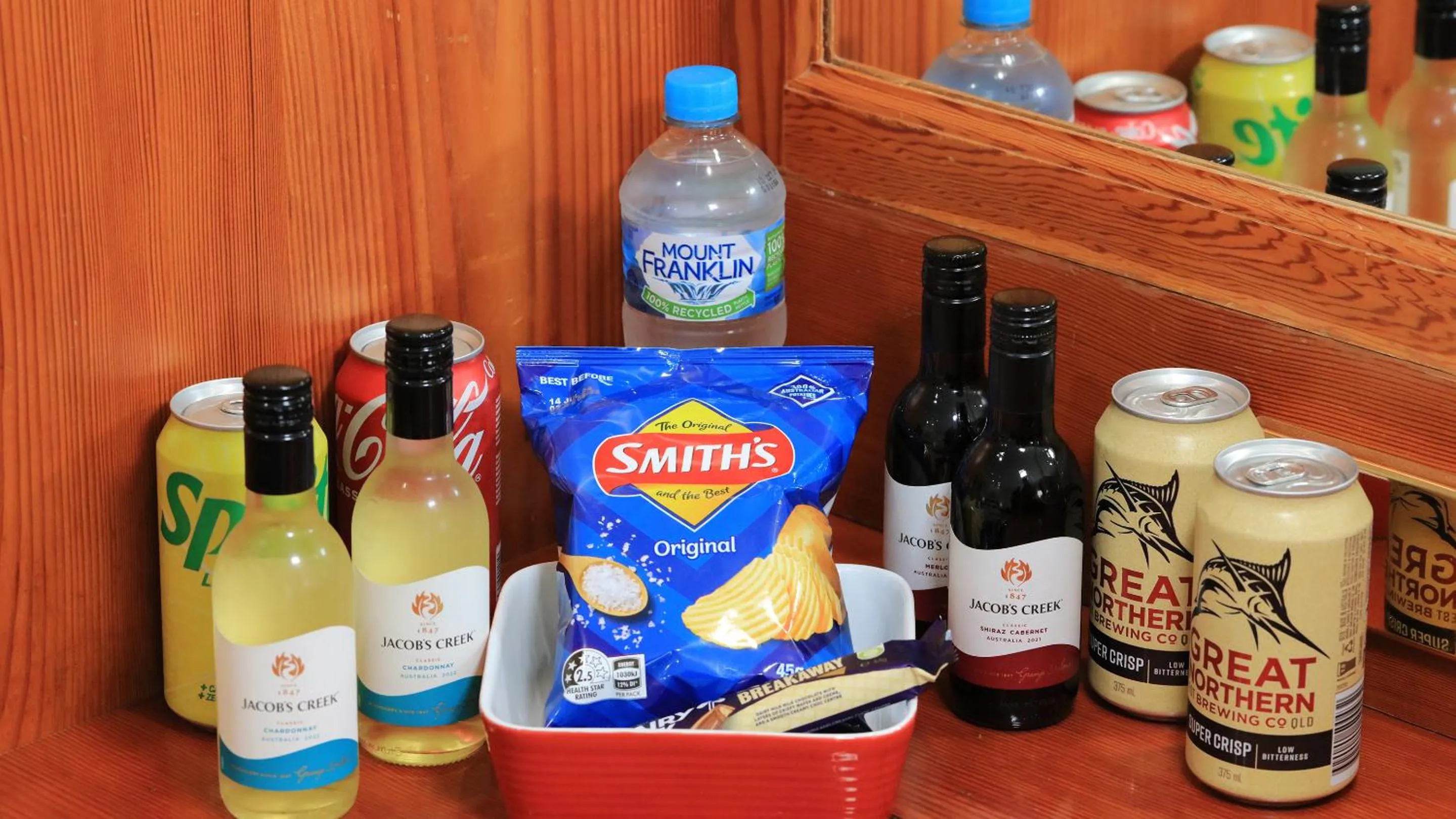 oven in Breakout Motor Inn