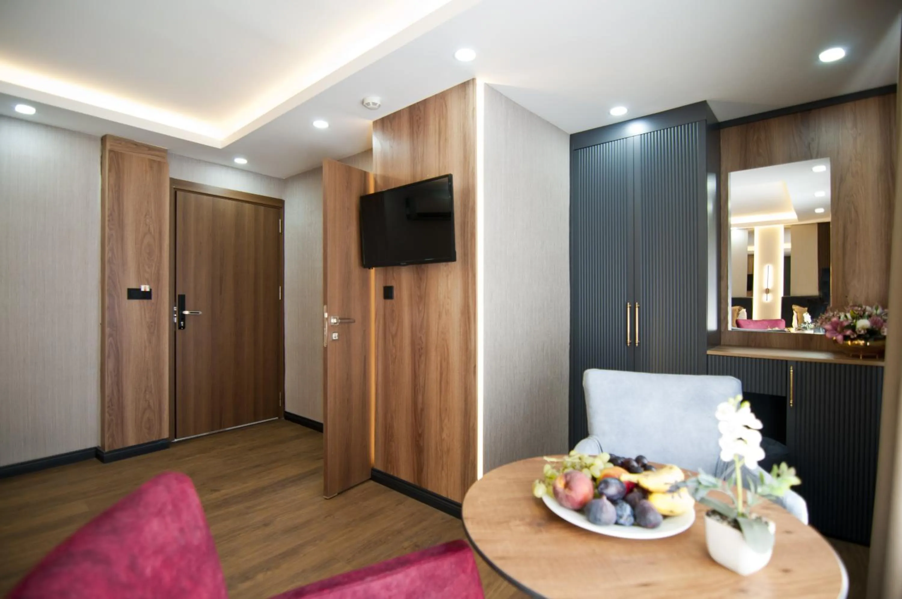 Seating area in Grand Bagoz Hotel