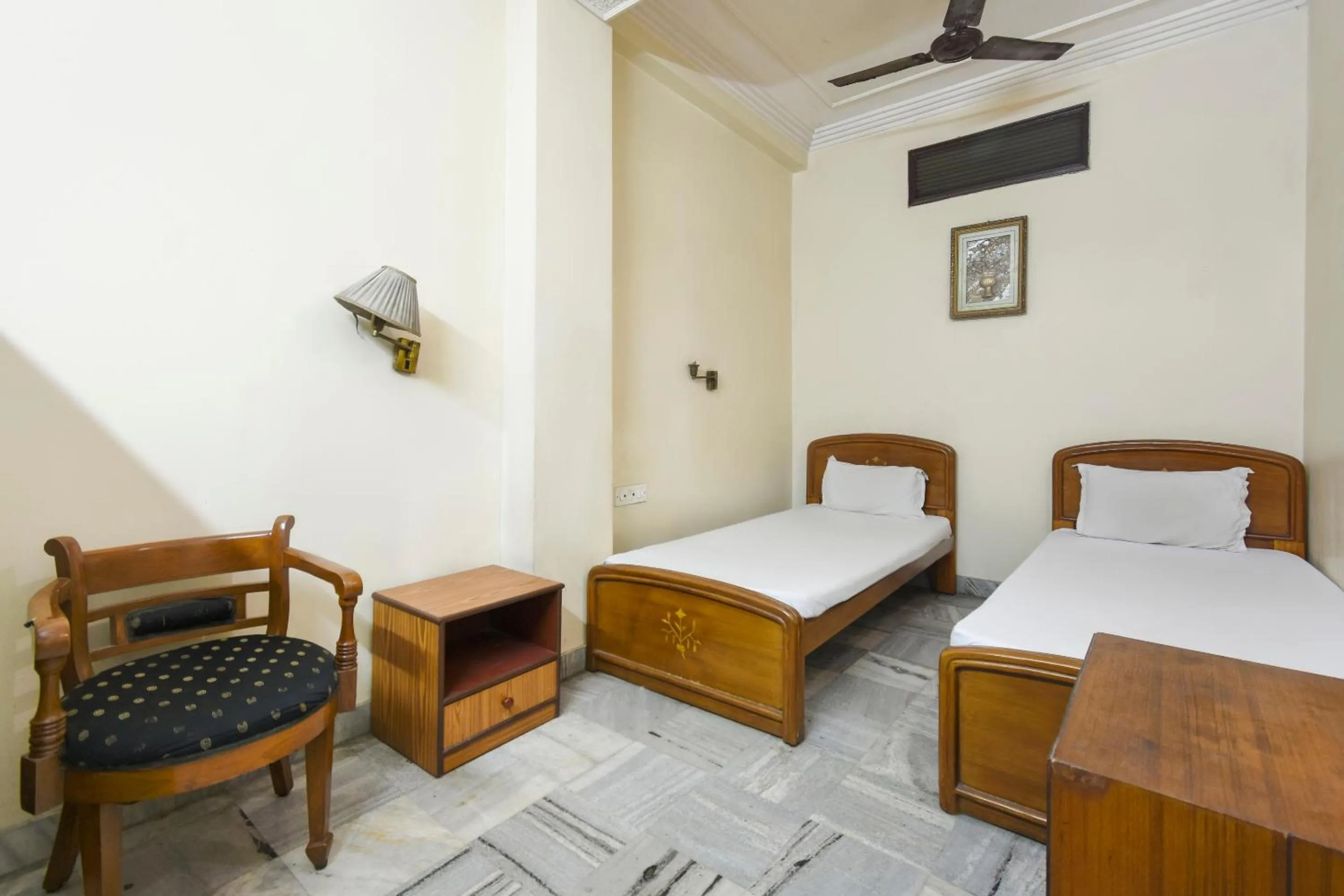 Bedroom, Bed in Super Hotel O Ajanta