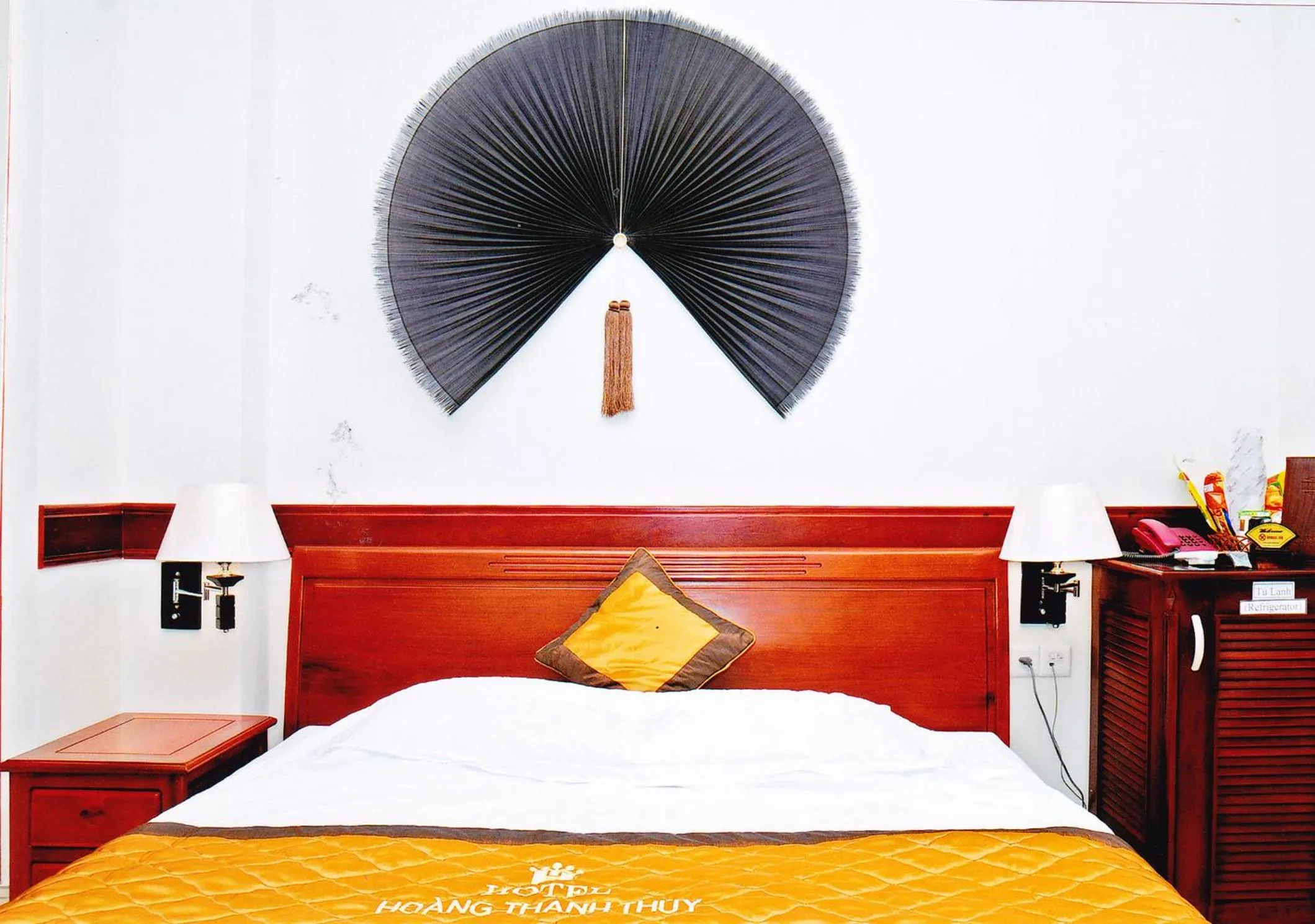 Bed in HOANG THANH THUY AIRPORT HOTEL 1 - Gần Ẩm Thực Đêm Chợ Hoàng Hoa Thám