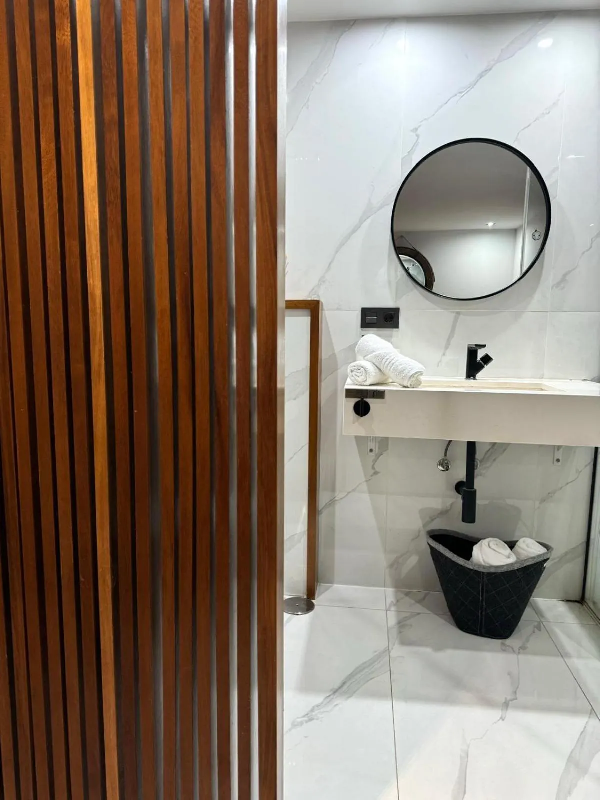 Shower in Poem Suites, Las Canteras