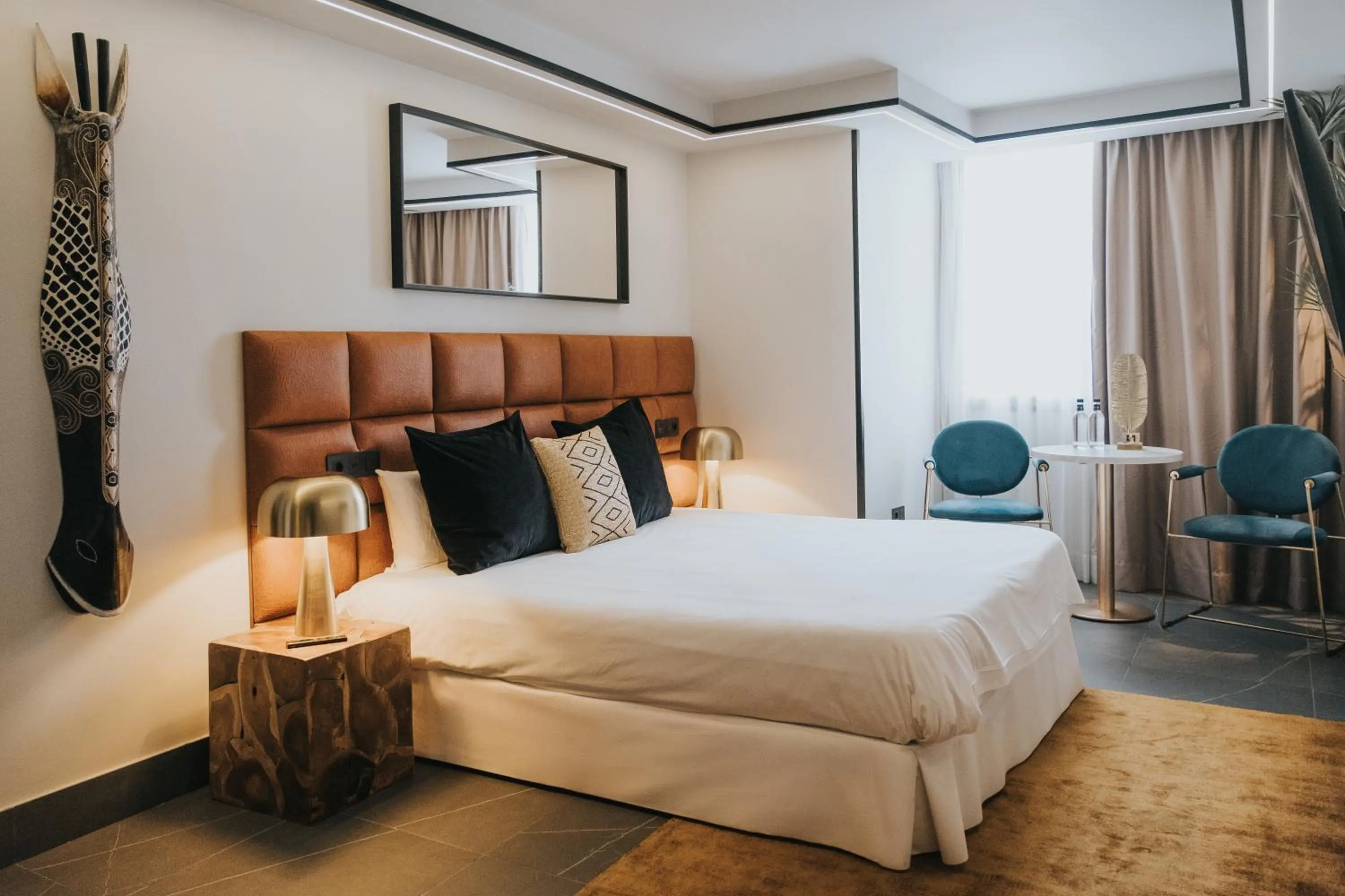 Bed in Poem Suites, Las Canteras