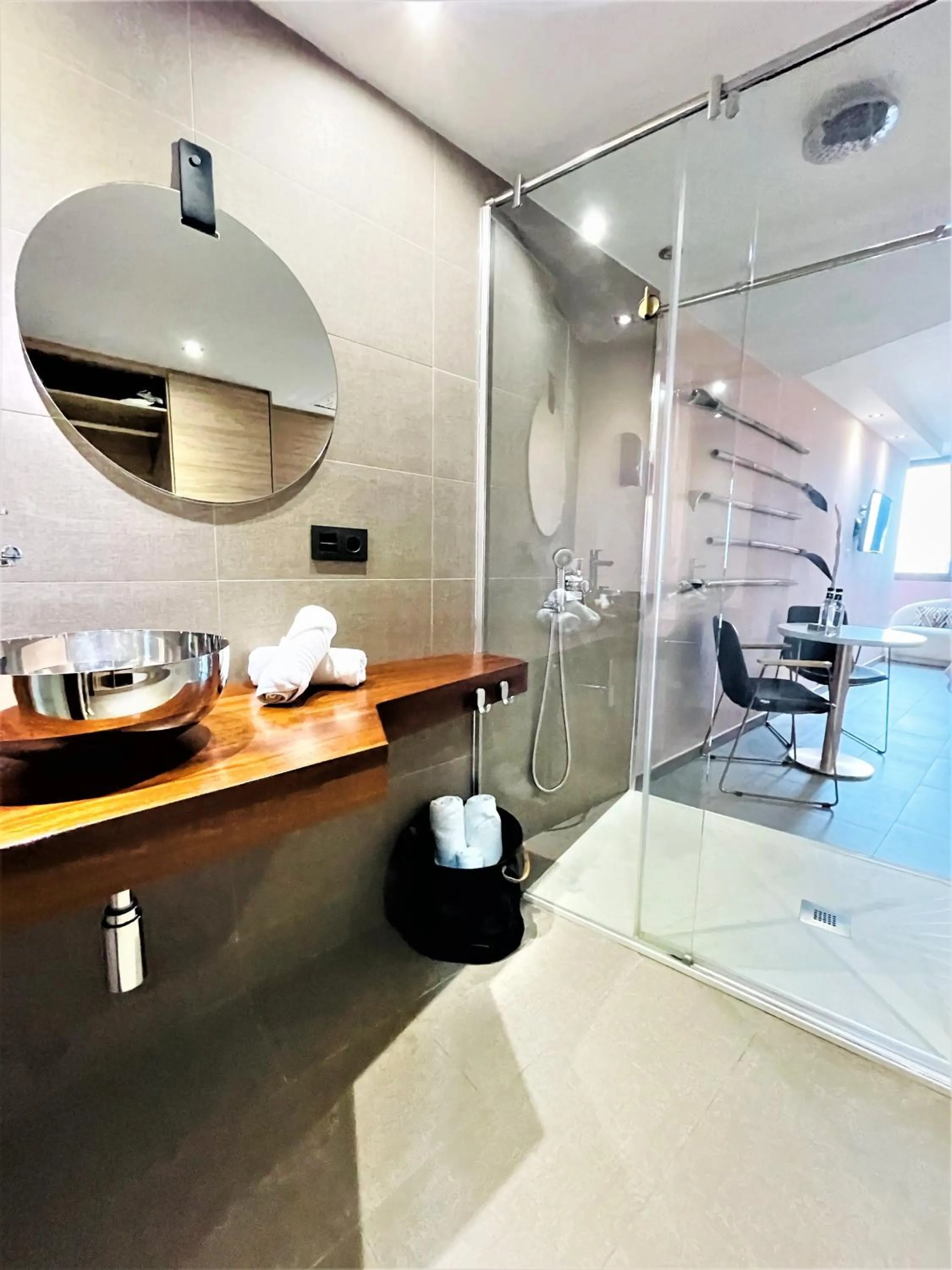 Shower in Poem Suites, Las Canteras