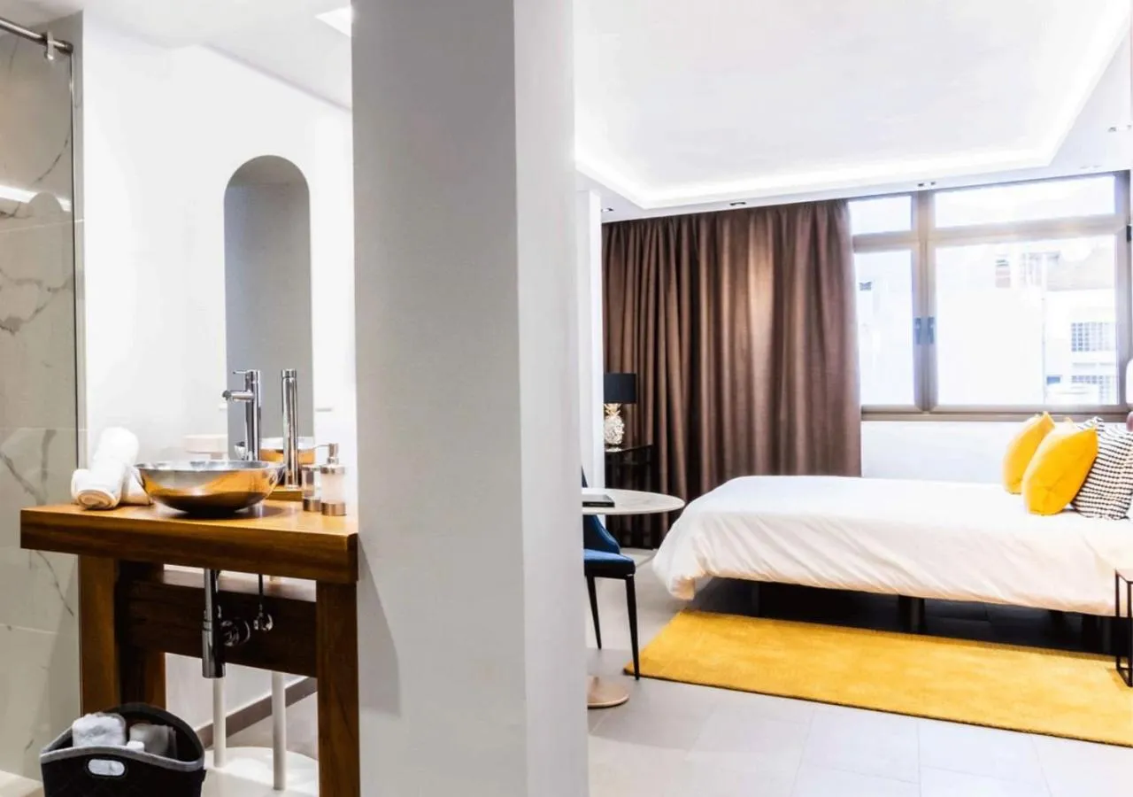 Bed in Poem Suites, Las Canteras