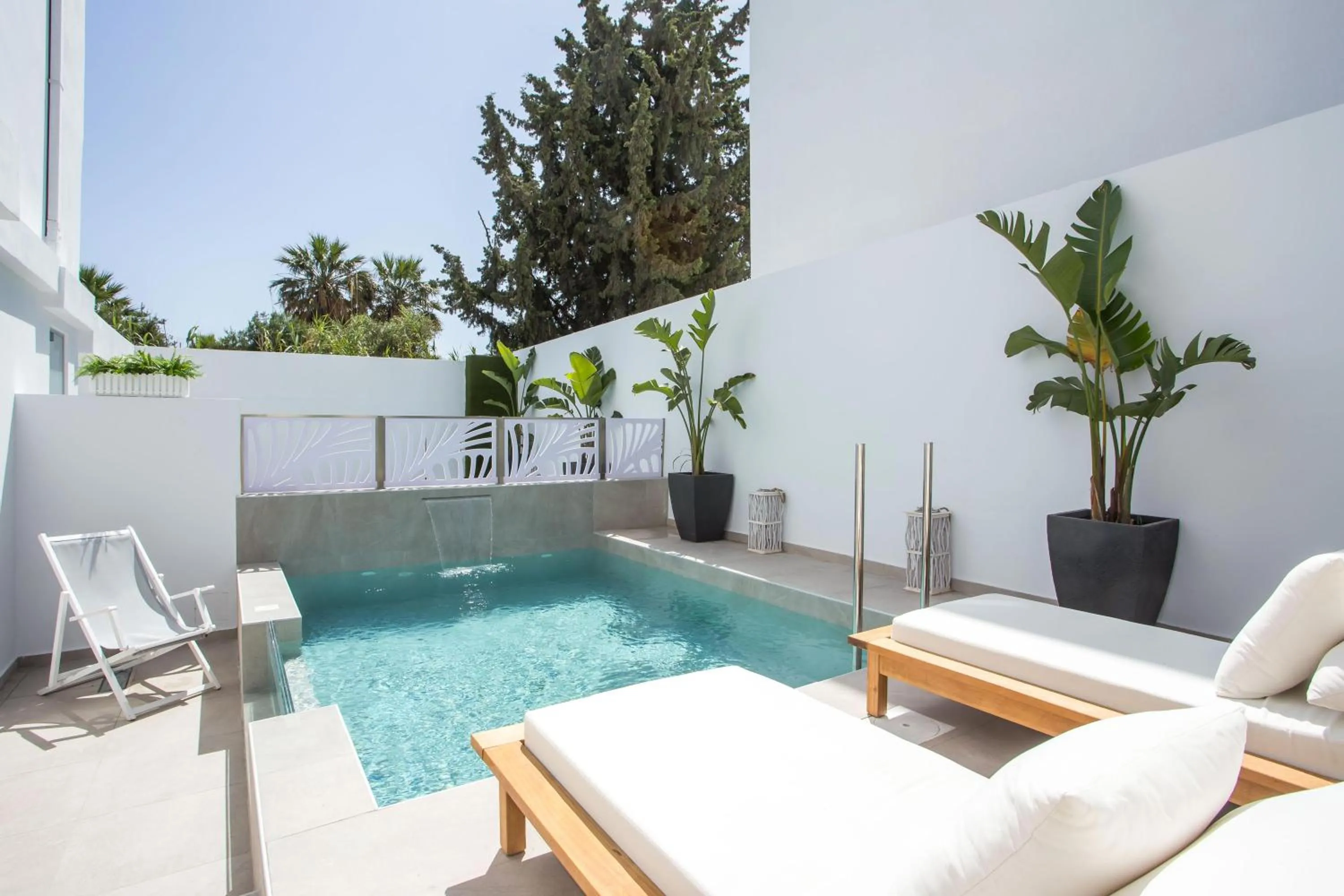 Pool view in Casa Stavris