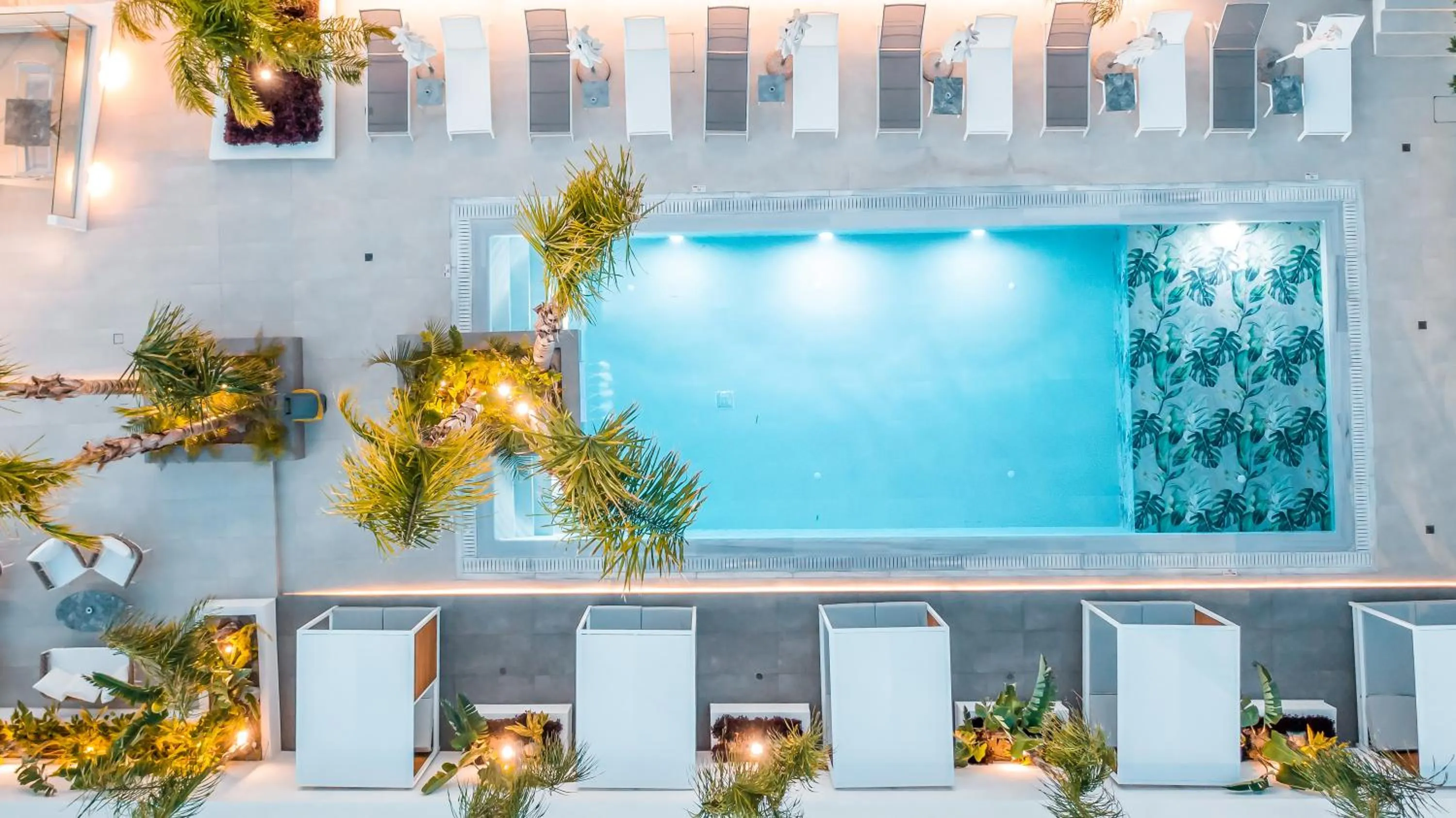 Swimming pool in Casa Stavris