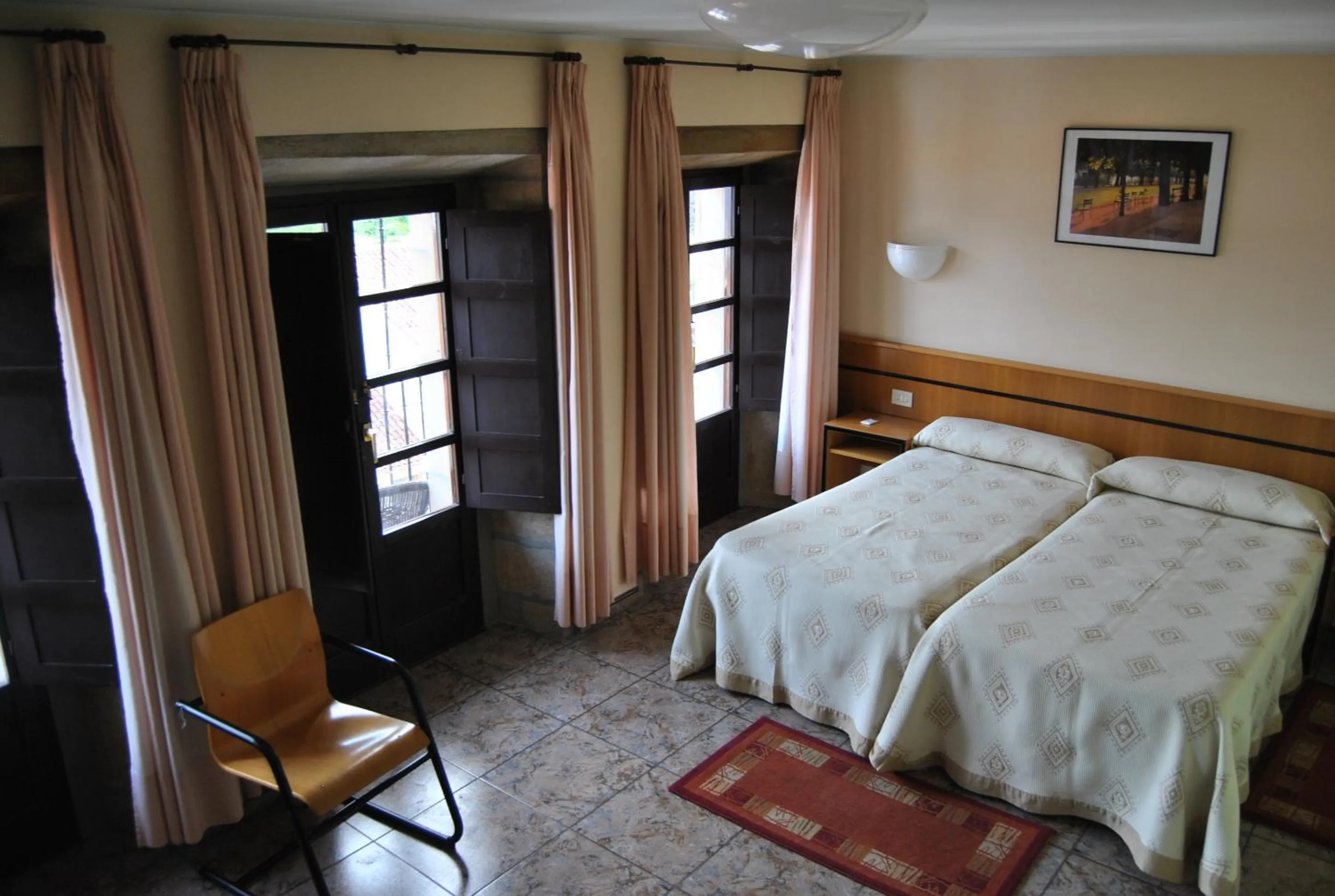 Photo of the whole room in Hotel Palacio de los Vallados