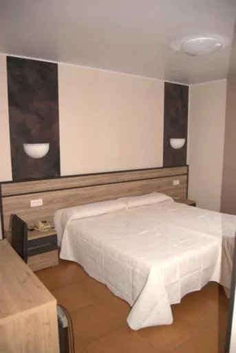 Photo of the whole room in Hotel Palacio de los Vallados