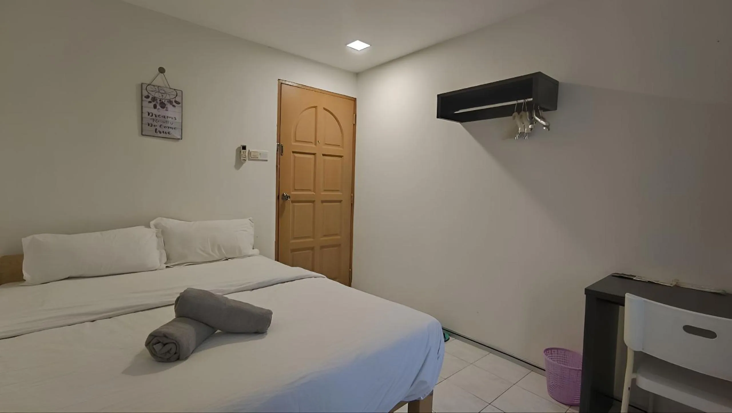 Bedroom, Bed in Natol Homestay-MJC Batu Kawa MJC New Township