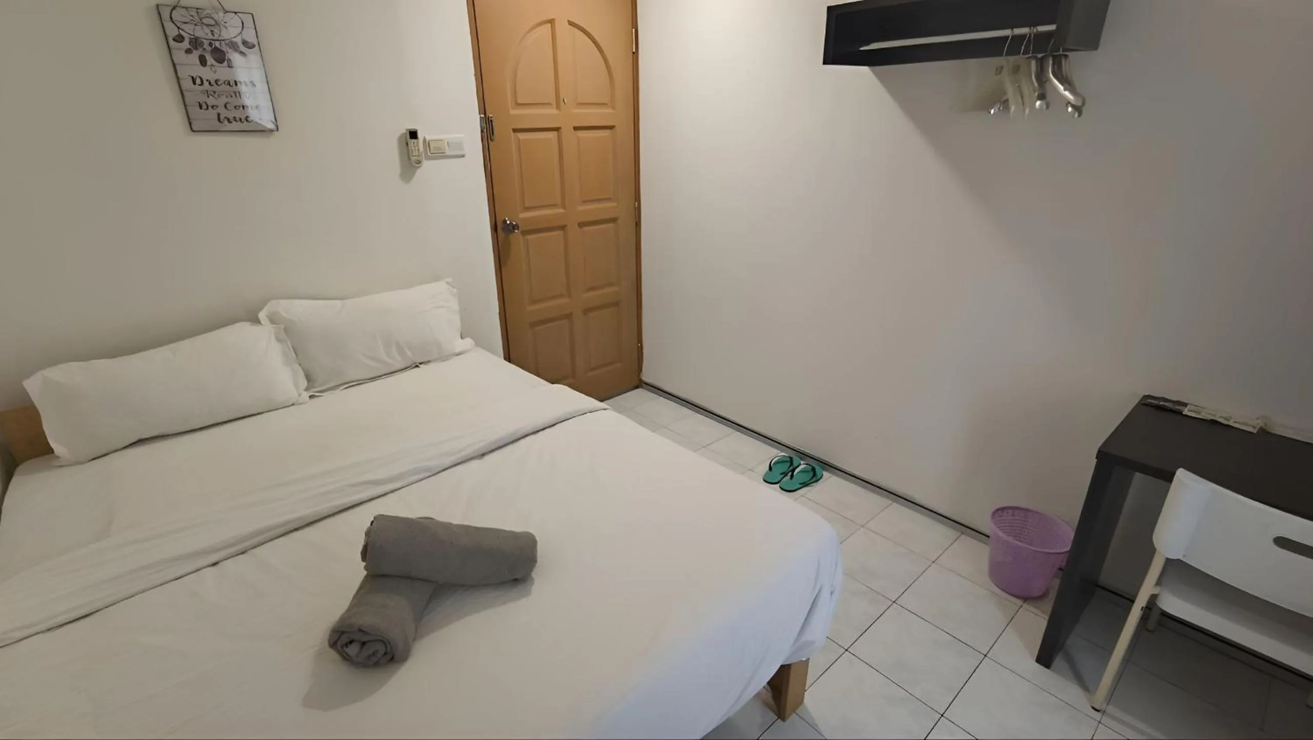 Bedroom, Bed in Natol Homestay-MJC Batu Kawa MJC New Township