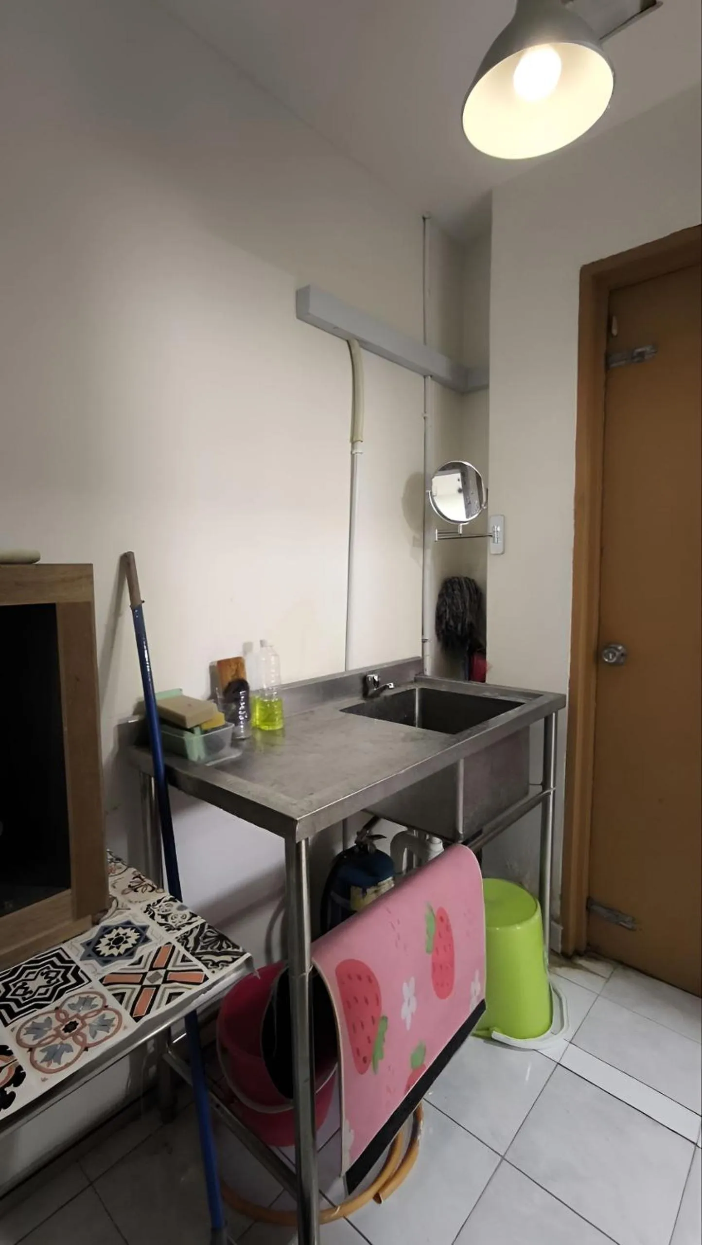 Kitchen or kitchenette in Natol Homestay-MJC Batu Kawa MJC New Township