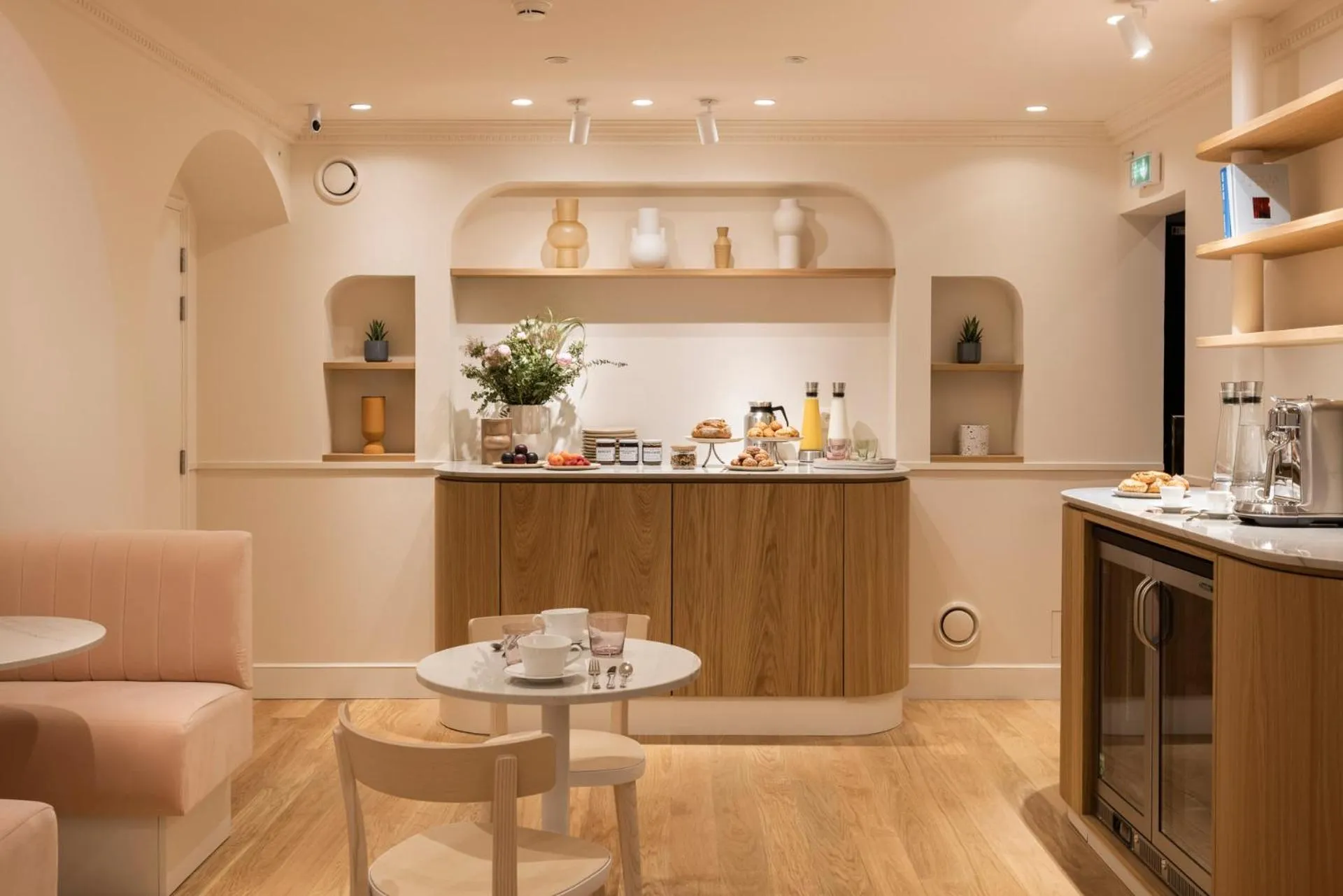 Breakfast in Hôtel Oratio