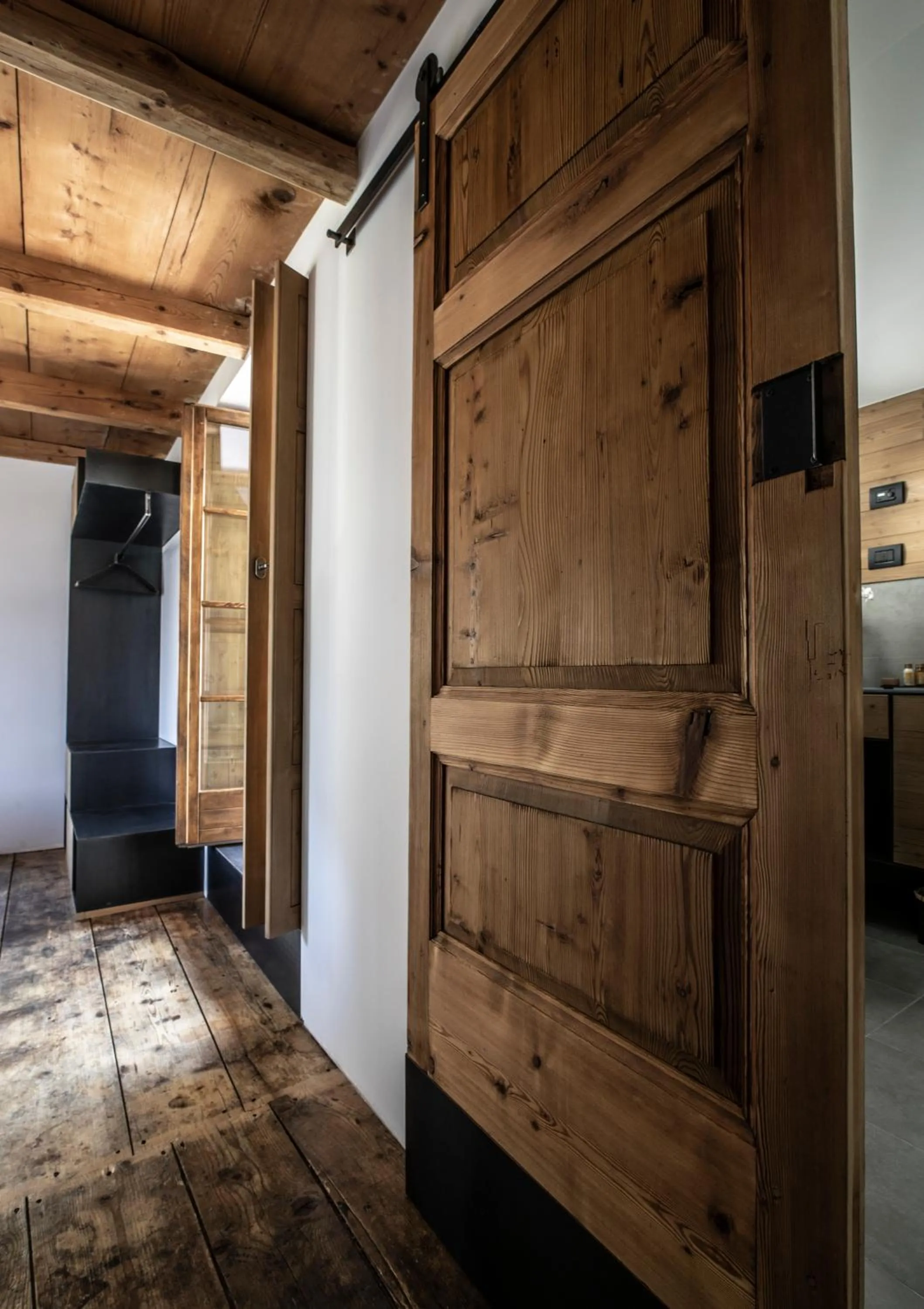 Decorative detail in Casa Pasini-Foresteria