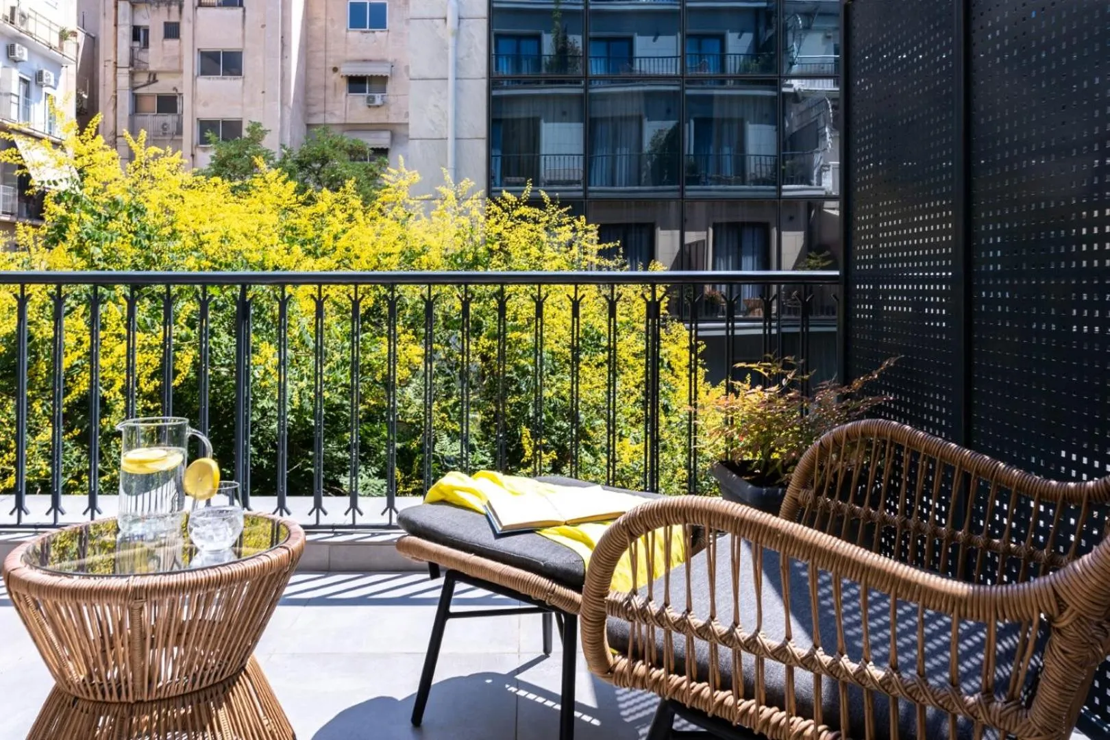 Balcony/Terrace in PAME Paradiso