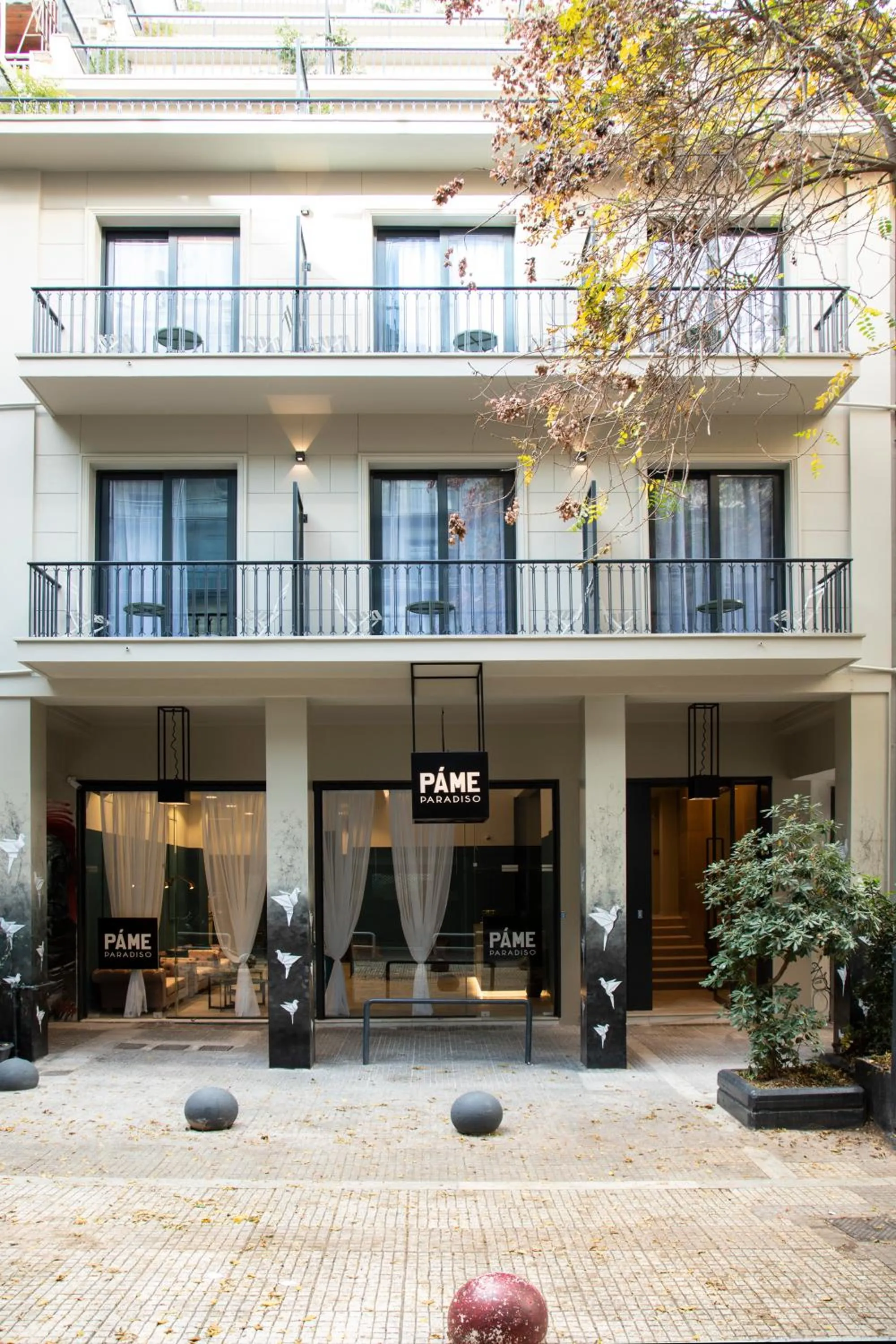 Property building in PAME Paradiso