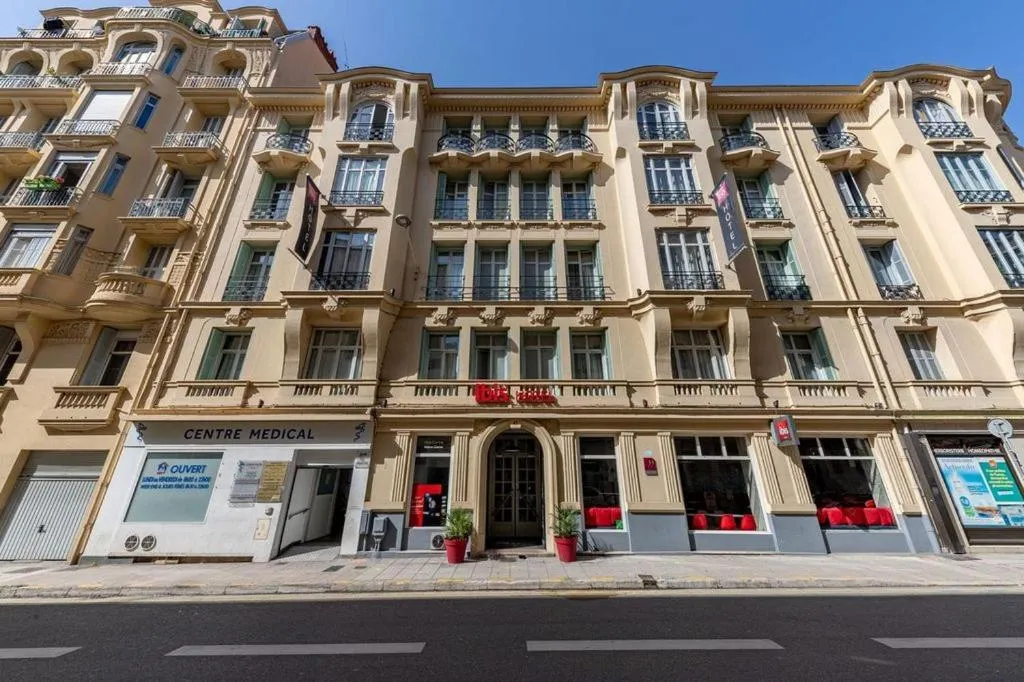 Property building in ibis Nice Centre Notre Dame