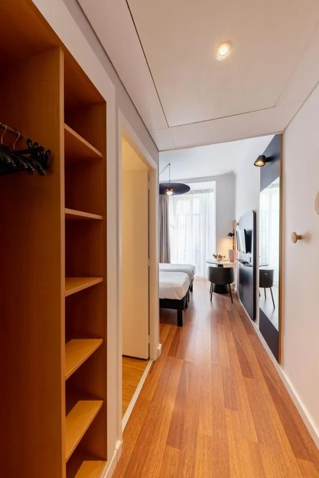 Bed in ibis Nice Centre Notre Dame