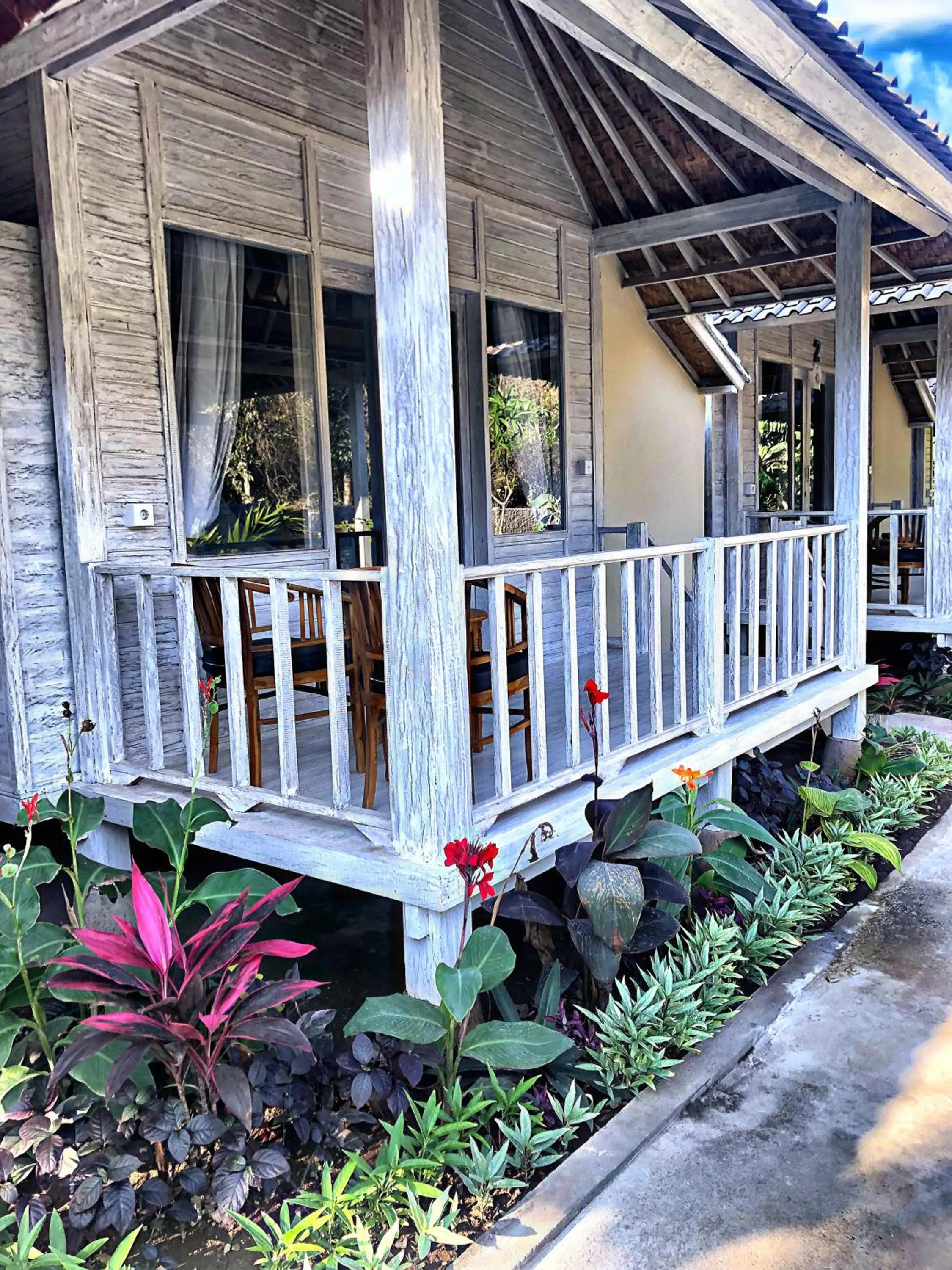 Garden in The Lucky Cottage