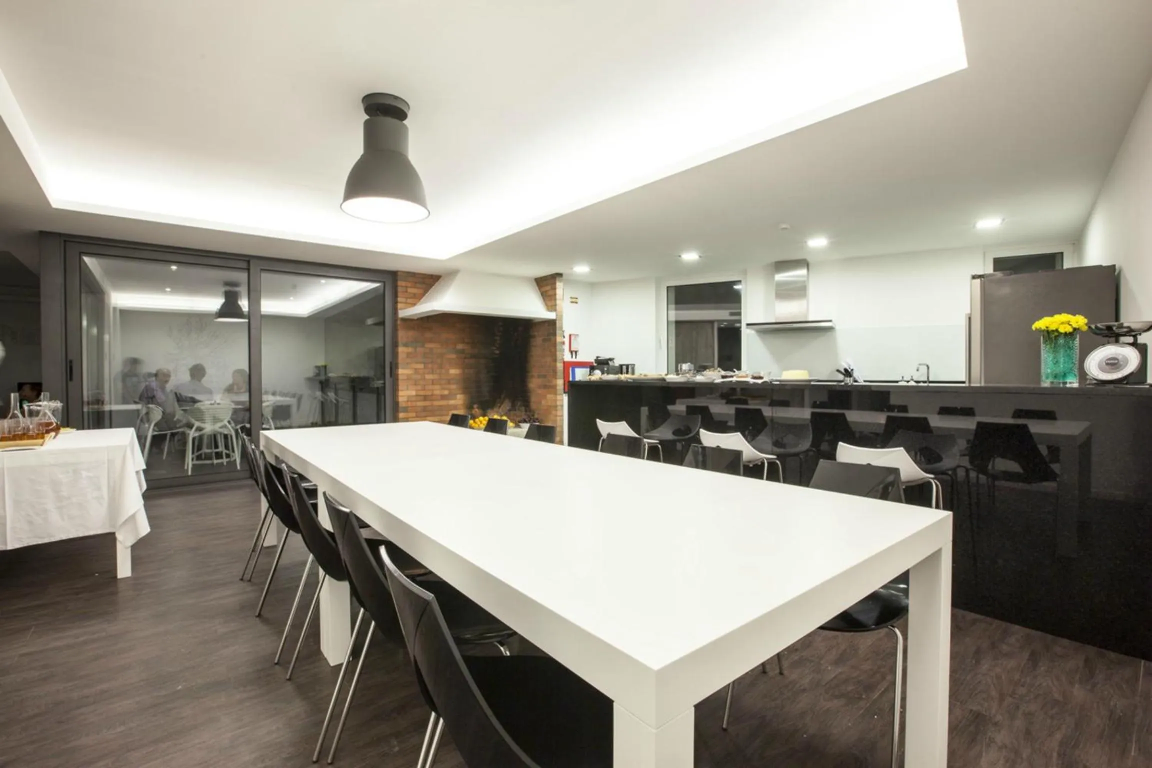 Restaurant/places to eat in Casa Dona Maria Luiza