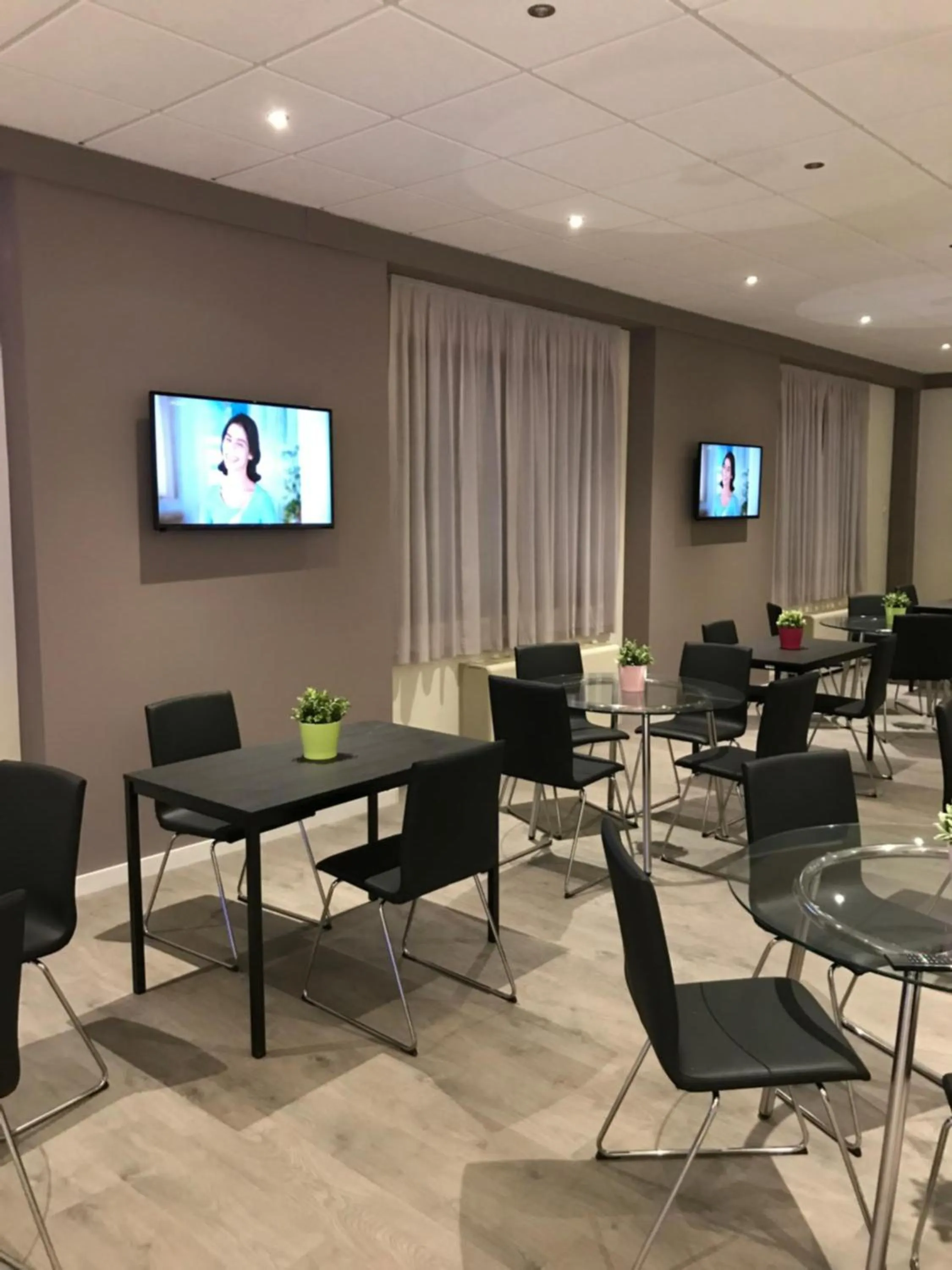 Lounge or bar in NovaHotel