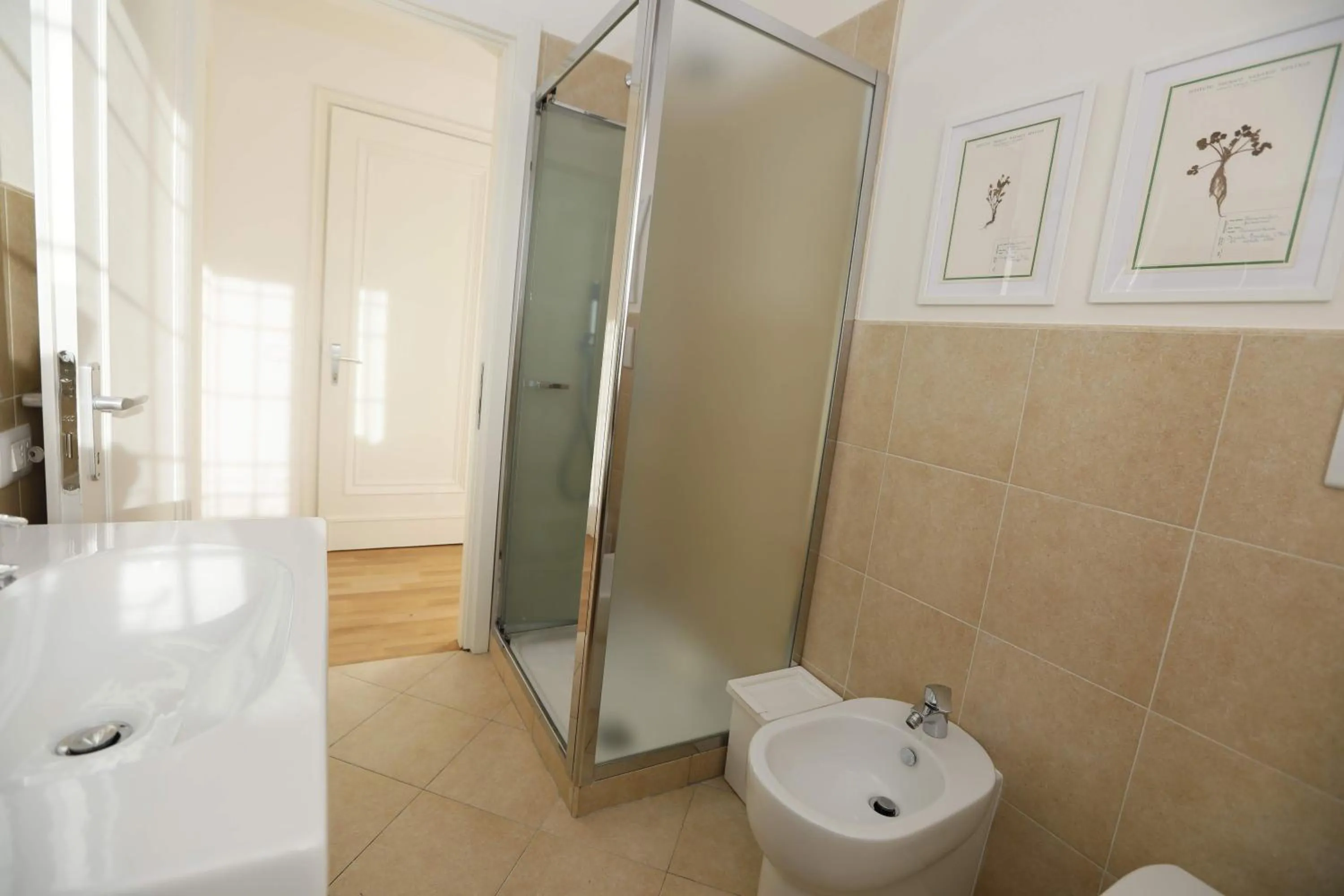 Shower in Pisacane61 B&B