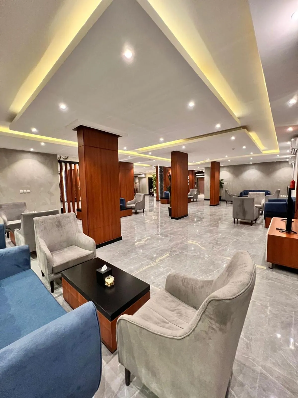 Lobby or reception in Al Muhaidb Residence Al Maidan