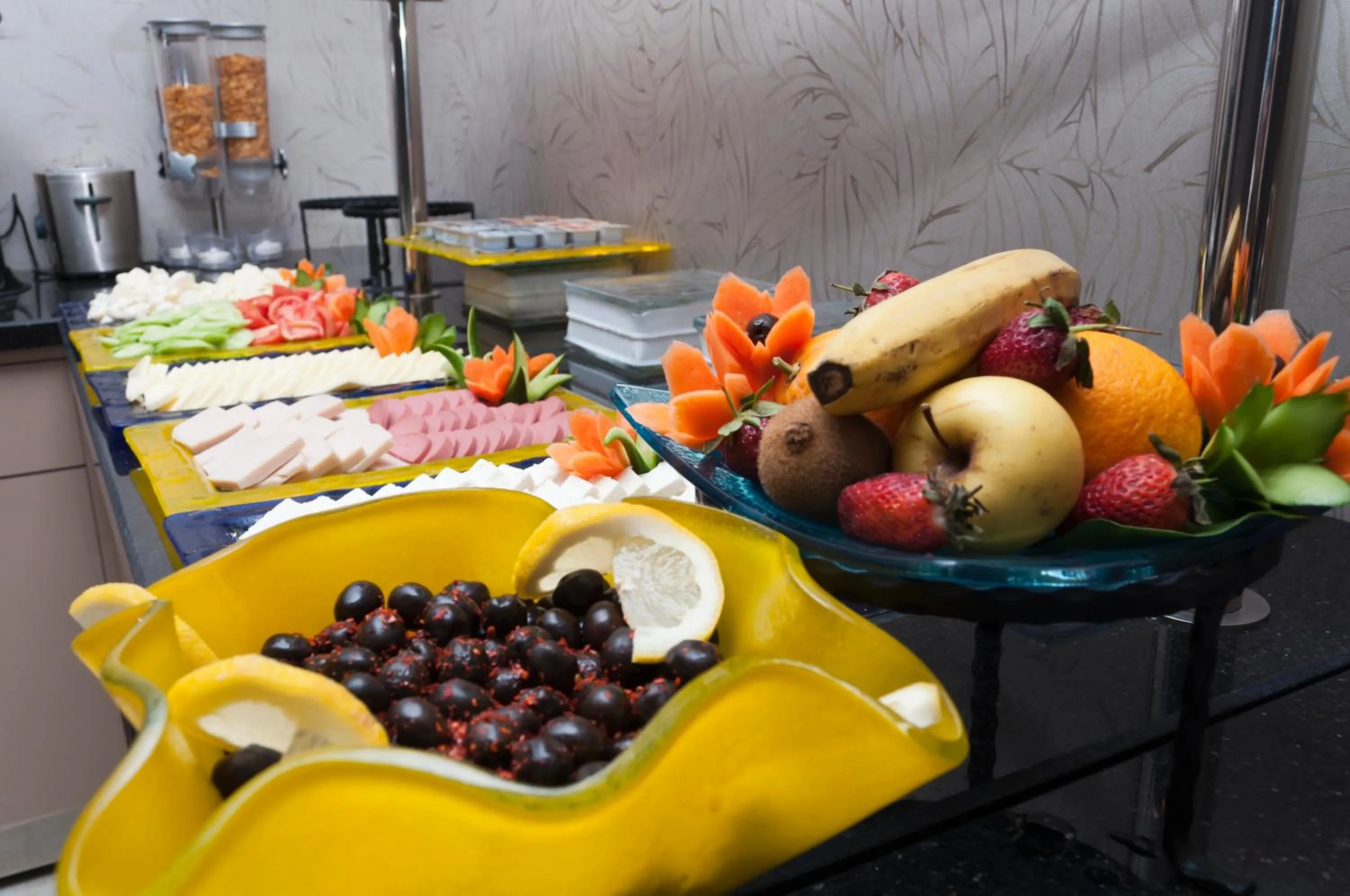 Food and drinks in Sultan Hotel