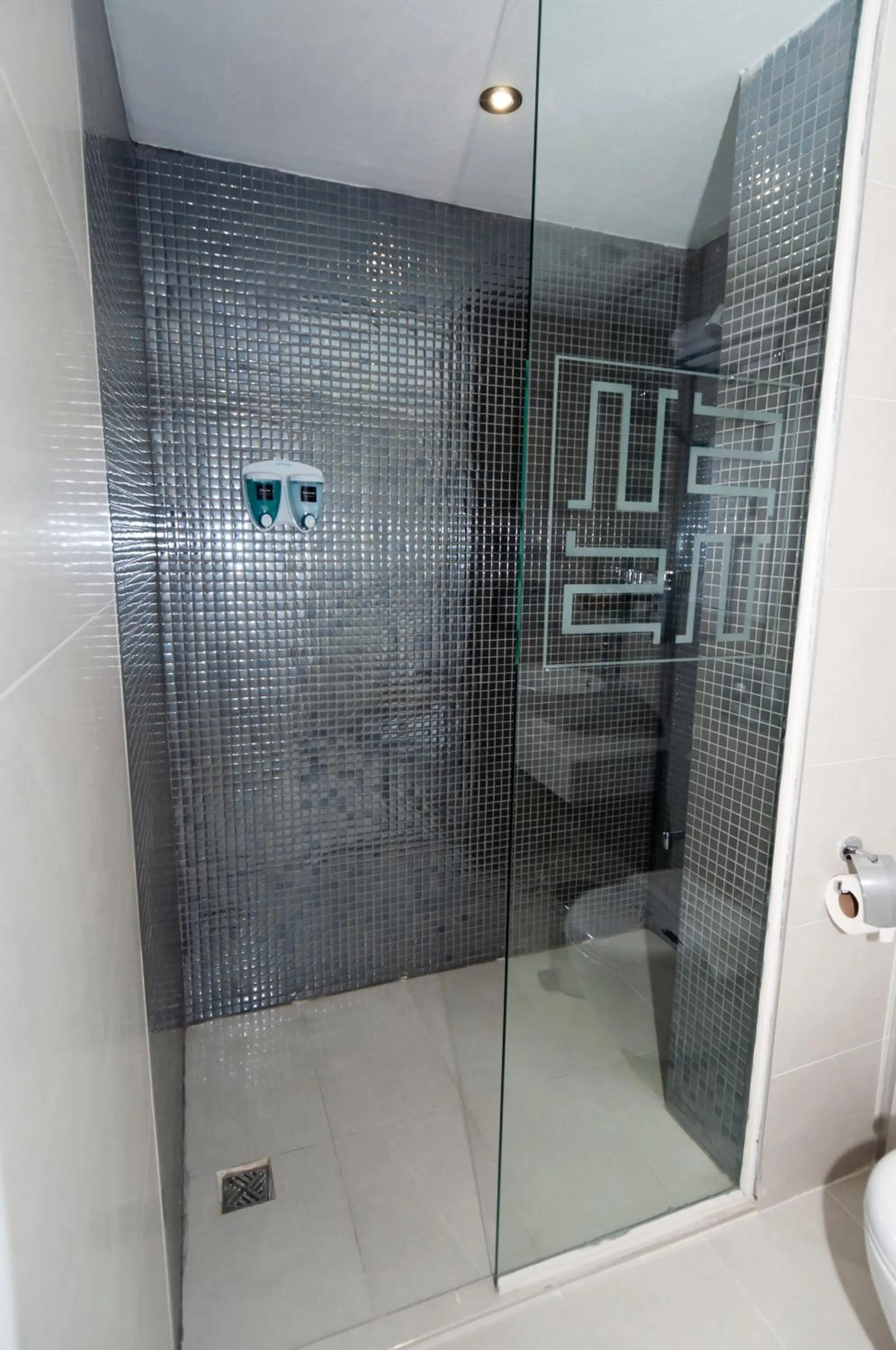 Bathroom in Sultan Hotel