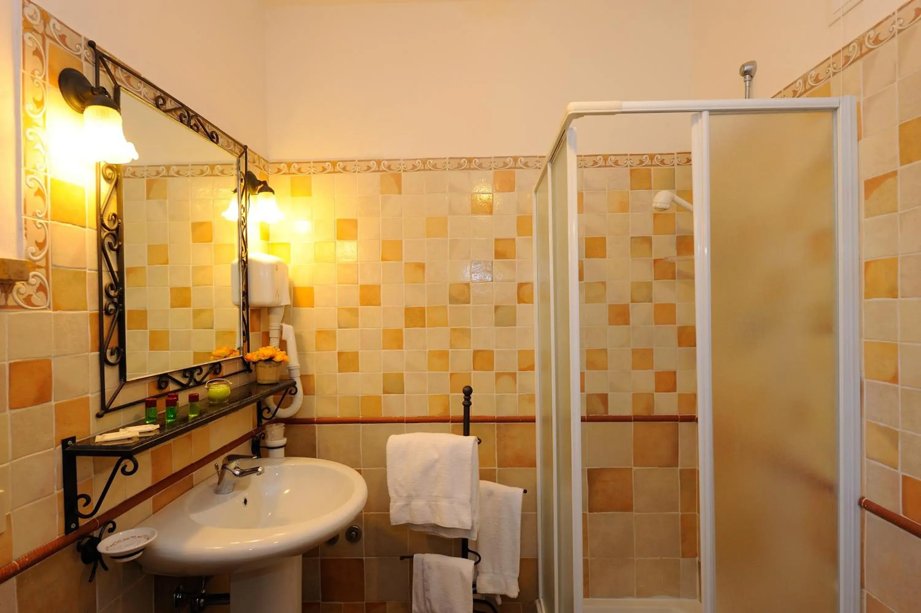 Double Room in Agriturismo Le Querce di Assisi Double Room in Agriturismo Le Querce di Assisi