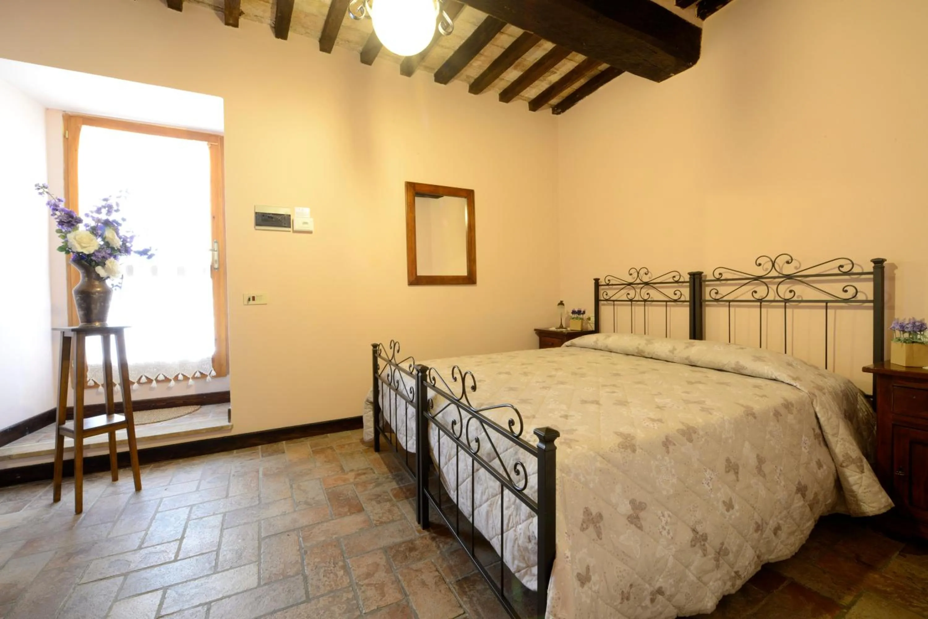 Bed in Agriturismo Le Querce di Assisi