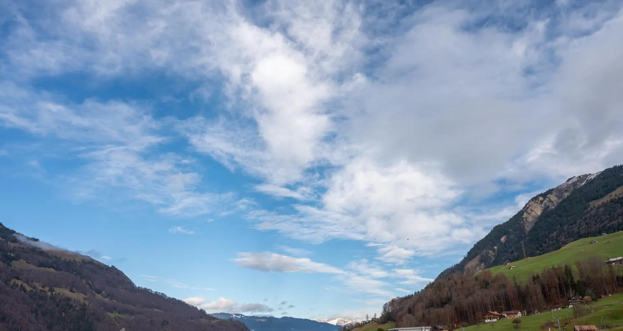 Mountain view in Emma's B&B - Self Check-in Hotel