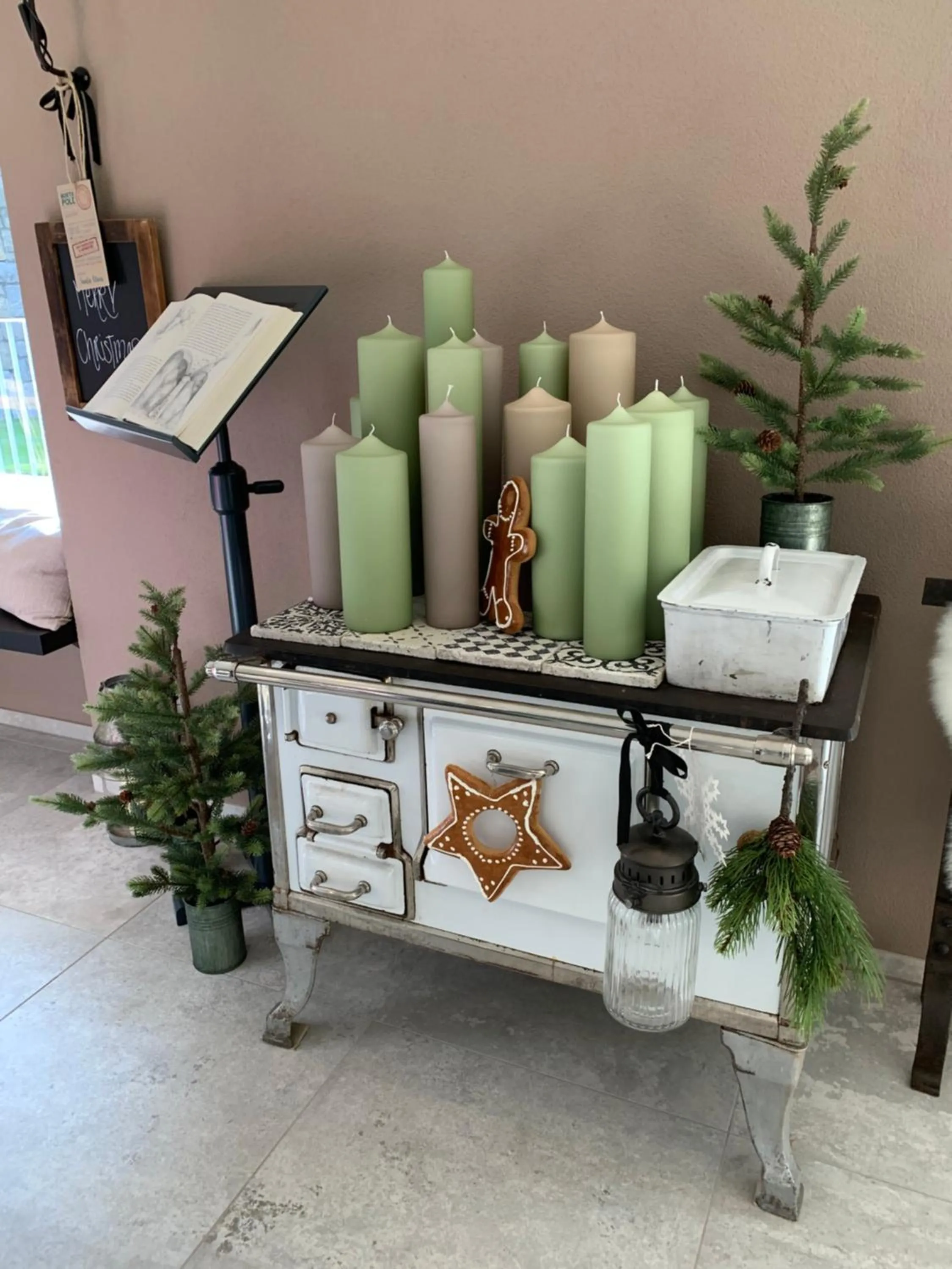 Decorative detail in Emma's B&B - Self Check-in Hotel