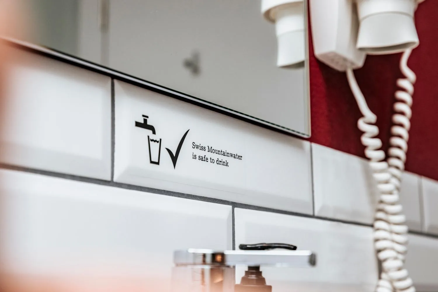 Decorative detail in Emma's B&B - Self Check-in Hotel