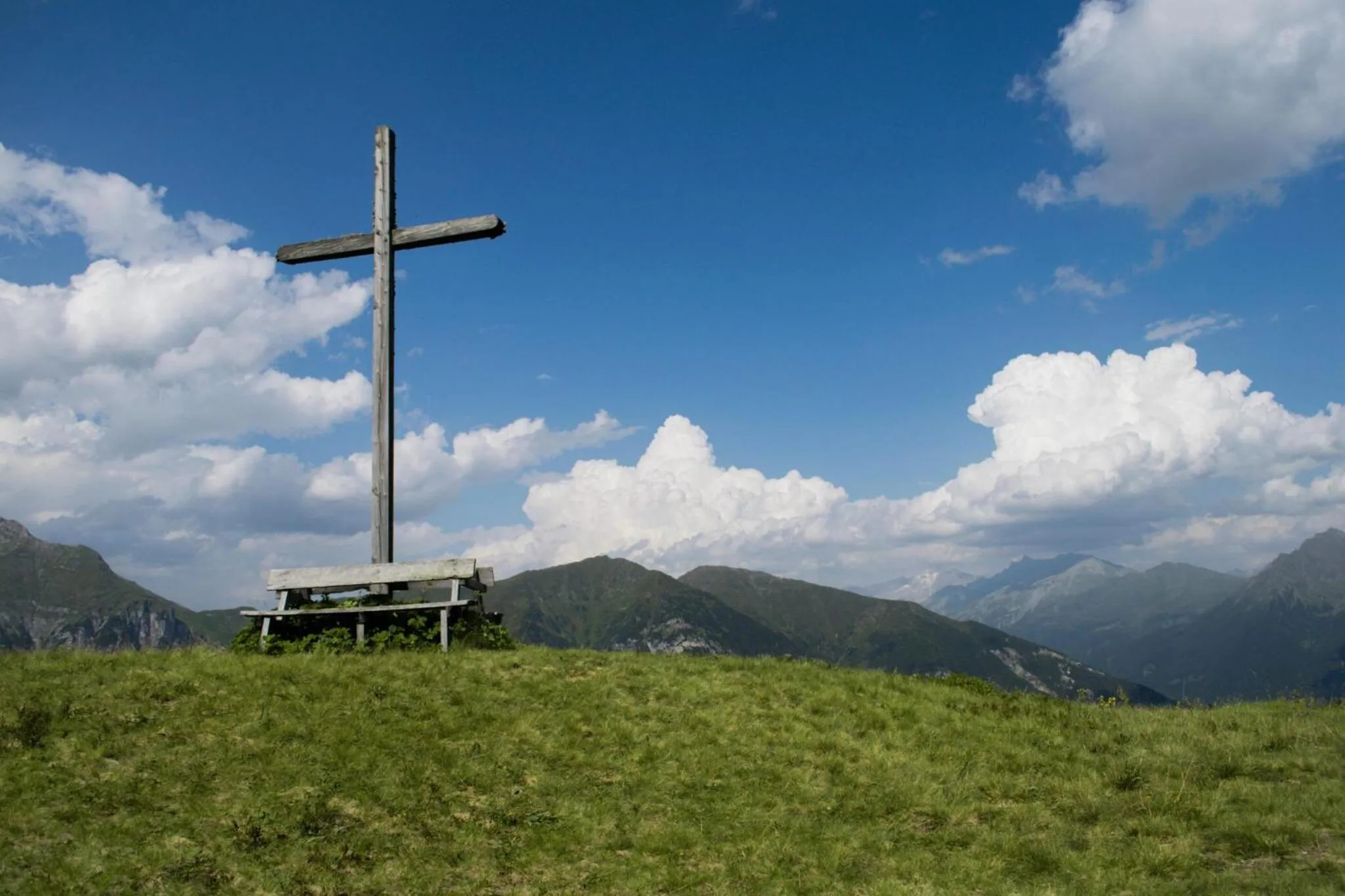 Natural landscape in Emma's B&B - Self Check-in Hotel