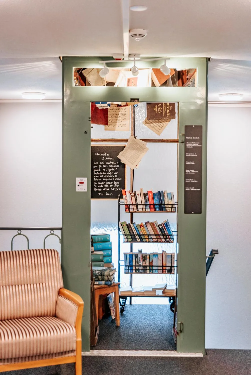 Decorative detail in Emma's B&B - Self Check-in Hotel