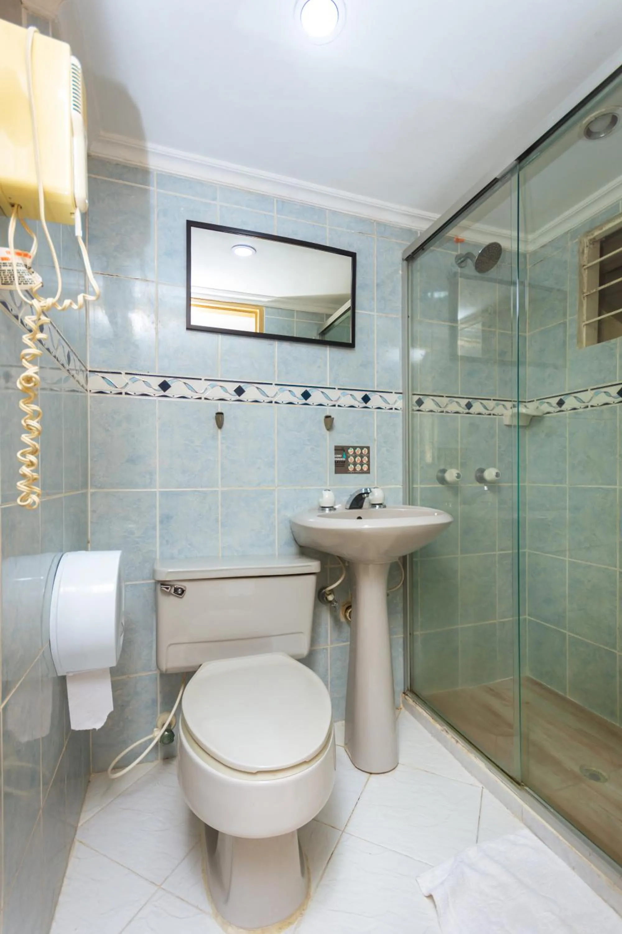 Shower in Hotel Colores Boutique