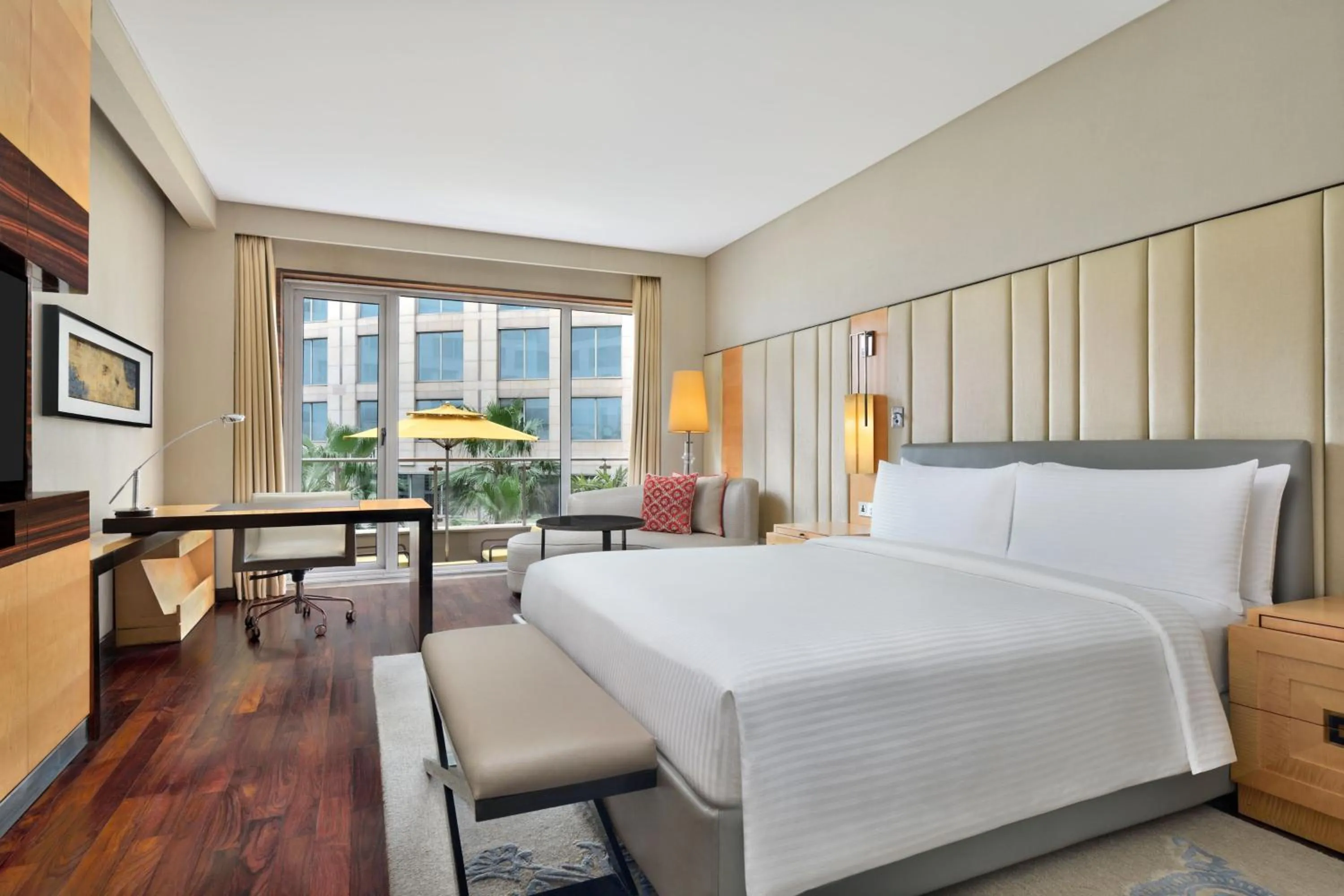 Photo of the whole room, Bed in JW Marriott Hotel New Delhi Aerocity