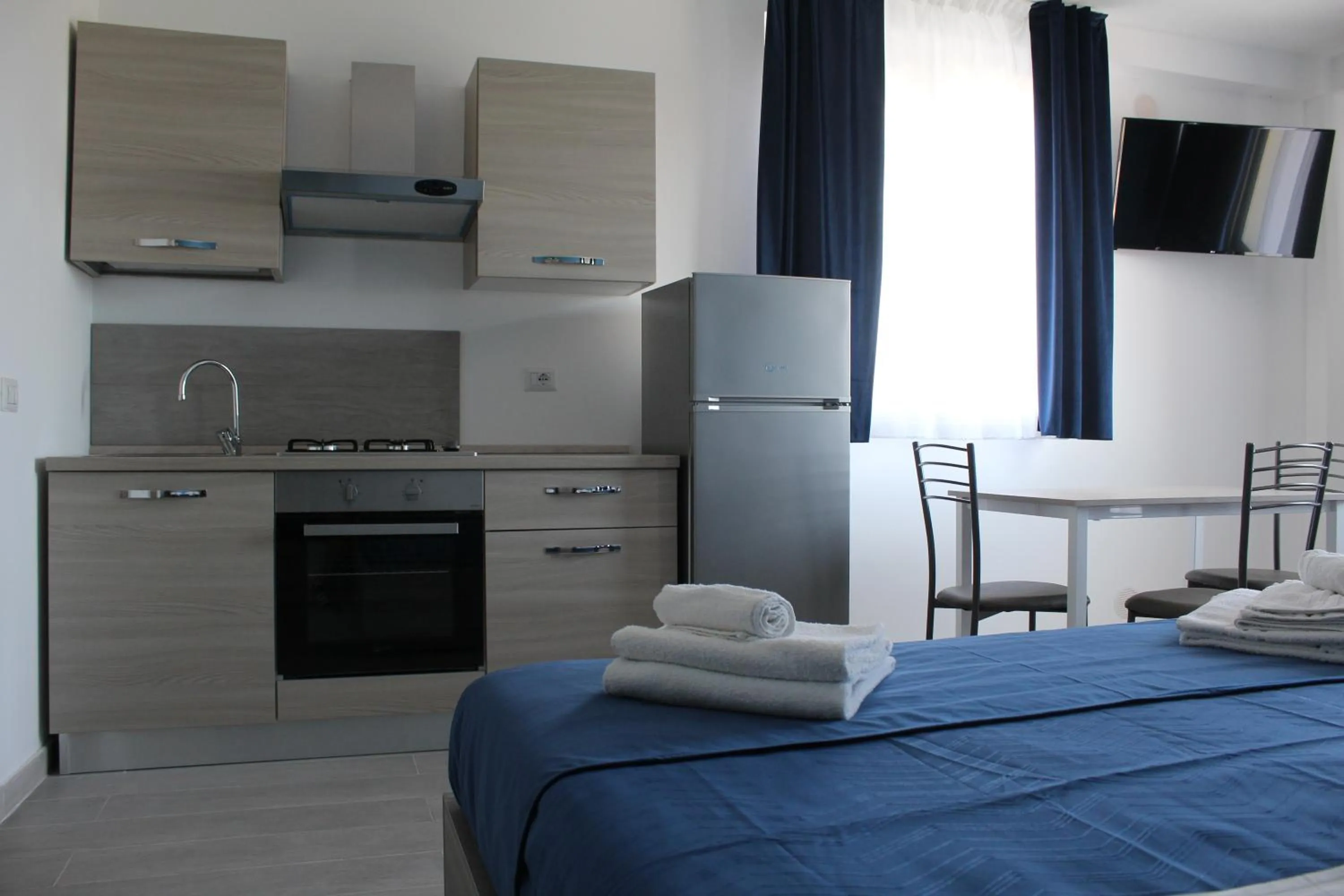 Bed in Naxos Laguna Beach