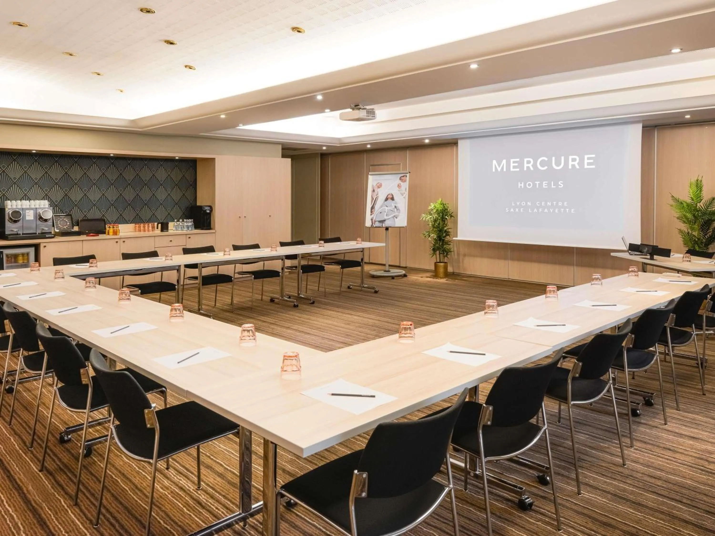 Meeting/conference room in Mercure Lyon Centre Saxe Lafayette