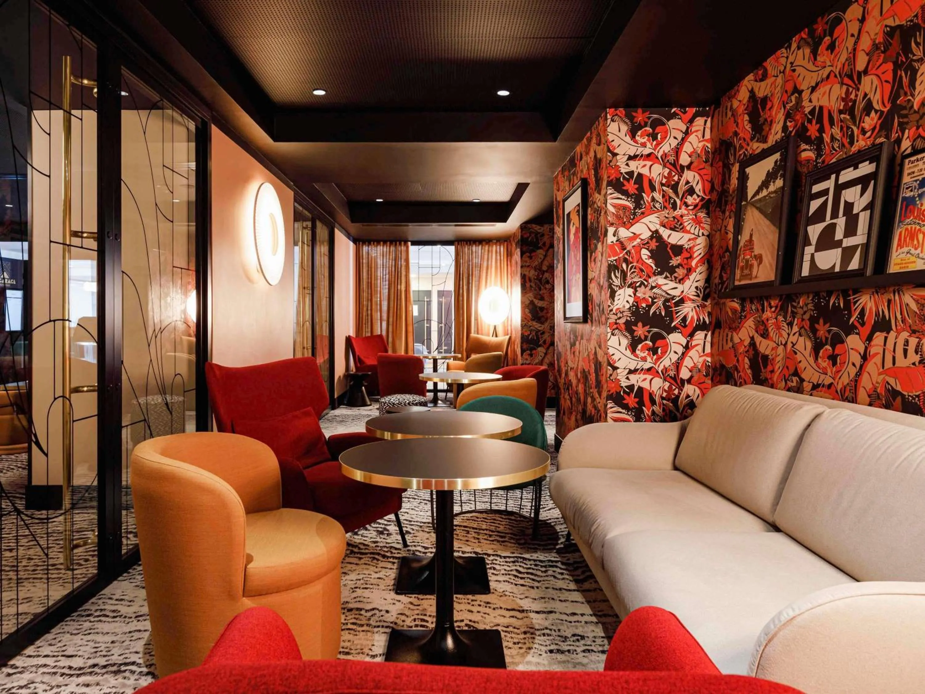 Lounge or bar in Mercure Lyon Centre Saxe Lafayette