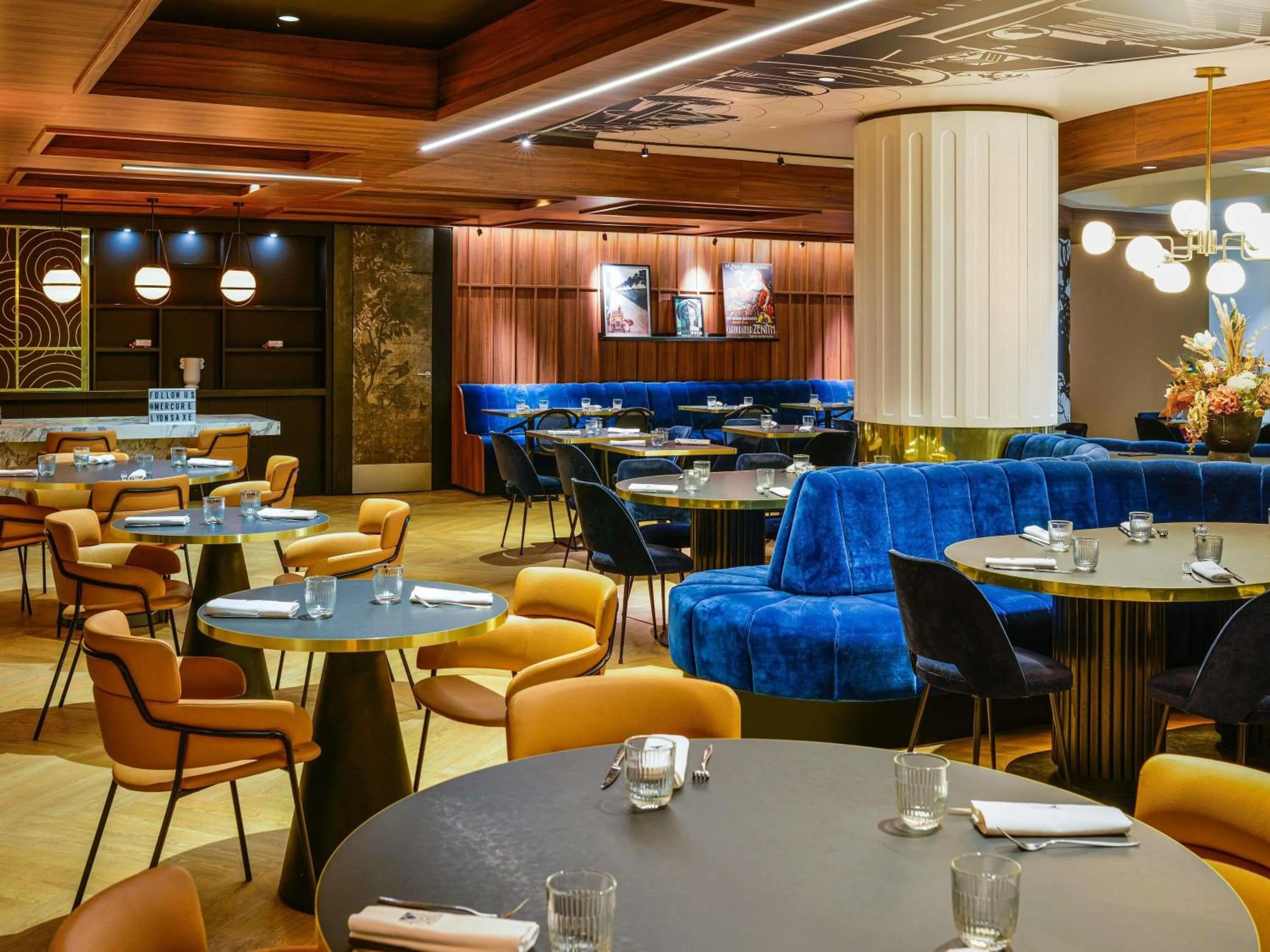 Restaurant/places to eat in Mercure Lyon Centre Saxe Lafayette