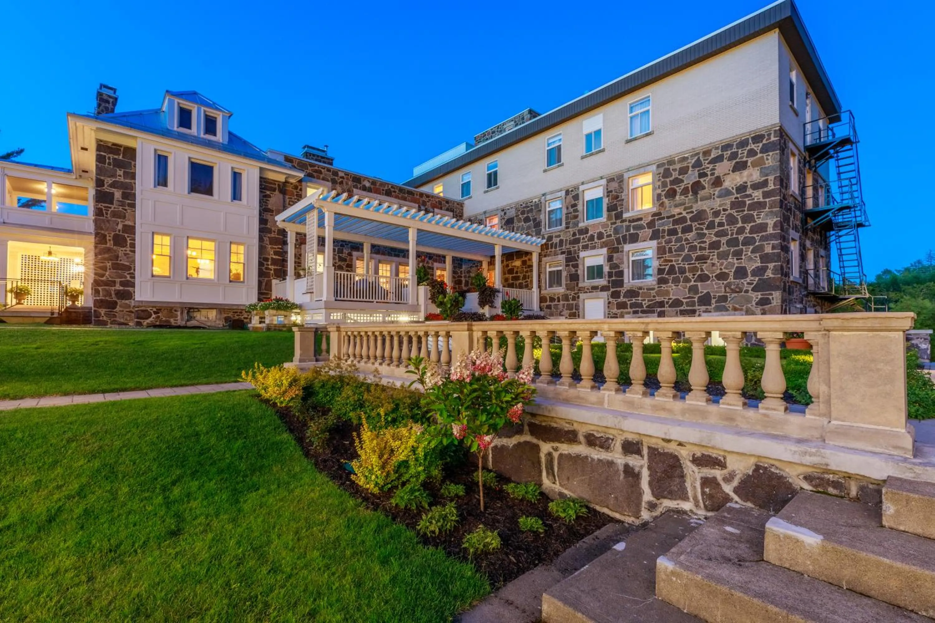 Garden in StoneHaven Le Manoir - Relais & Châteaux