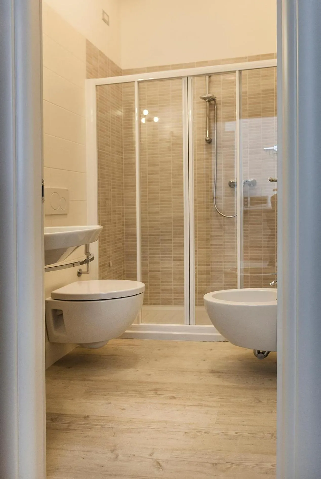 Bathroom in Hotel Roma Aparthotel