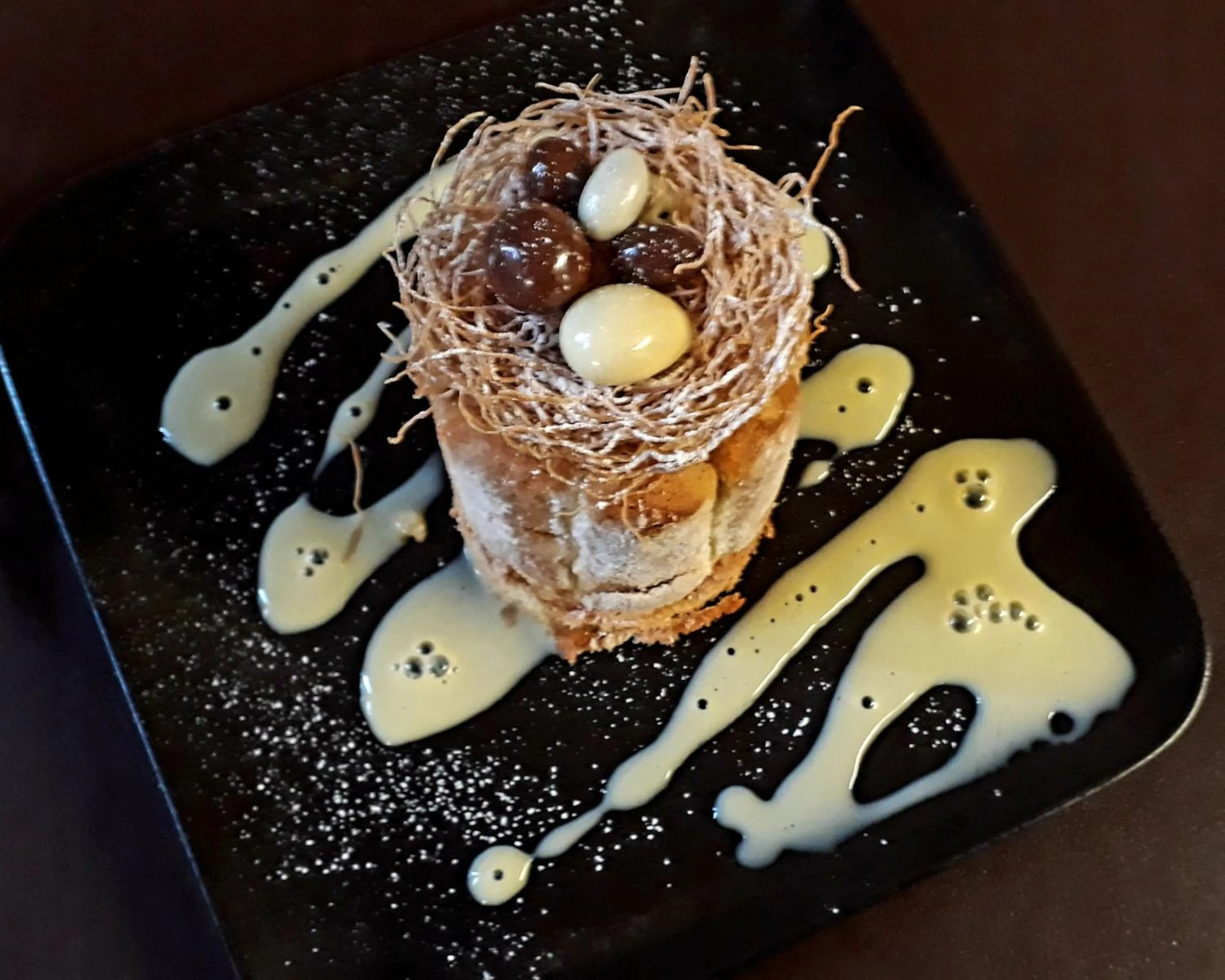 Food in Logis Des Trois Maures