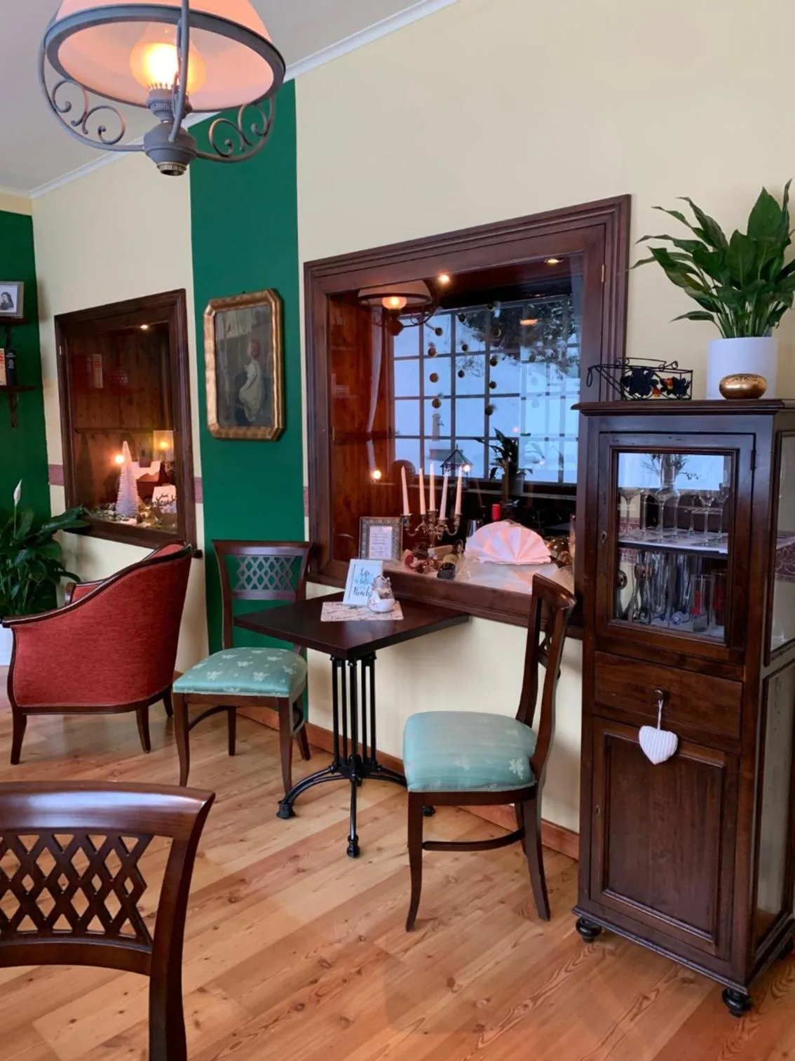 Decorative detail in Hotel Kaiservilla