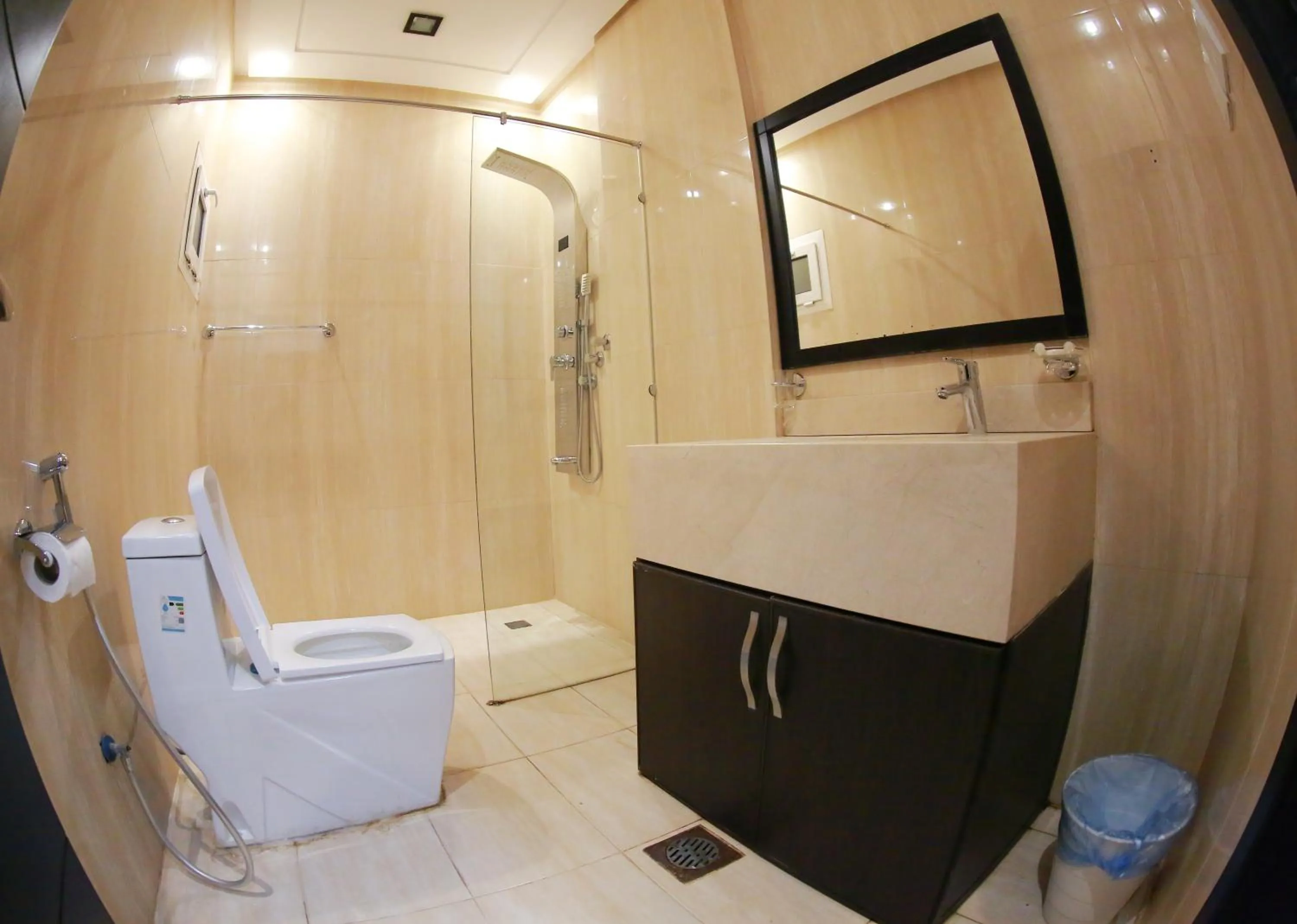 Bathroom in Rahty Home Hotel Apartments