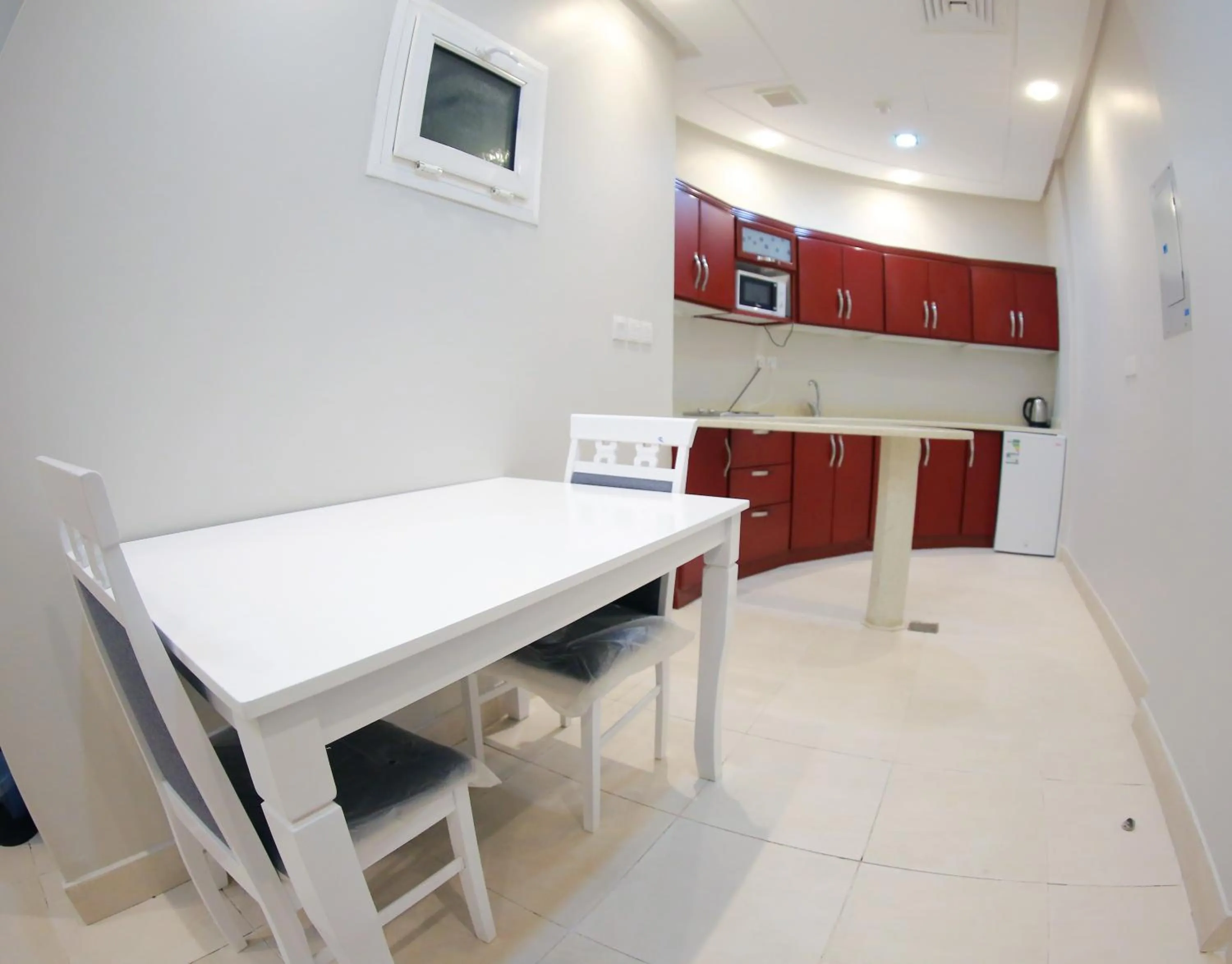 Rahty Home Hotel Apartments
